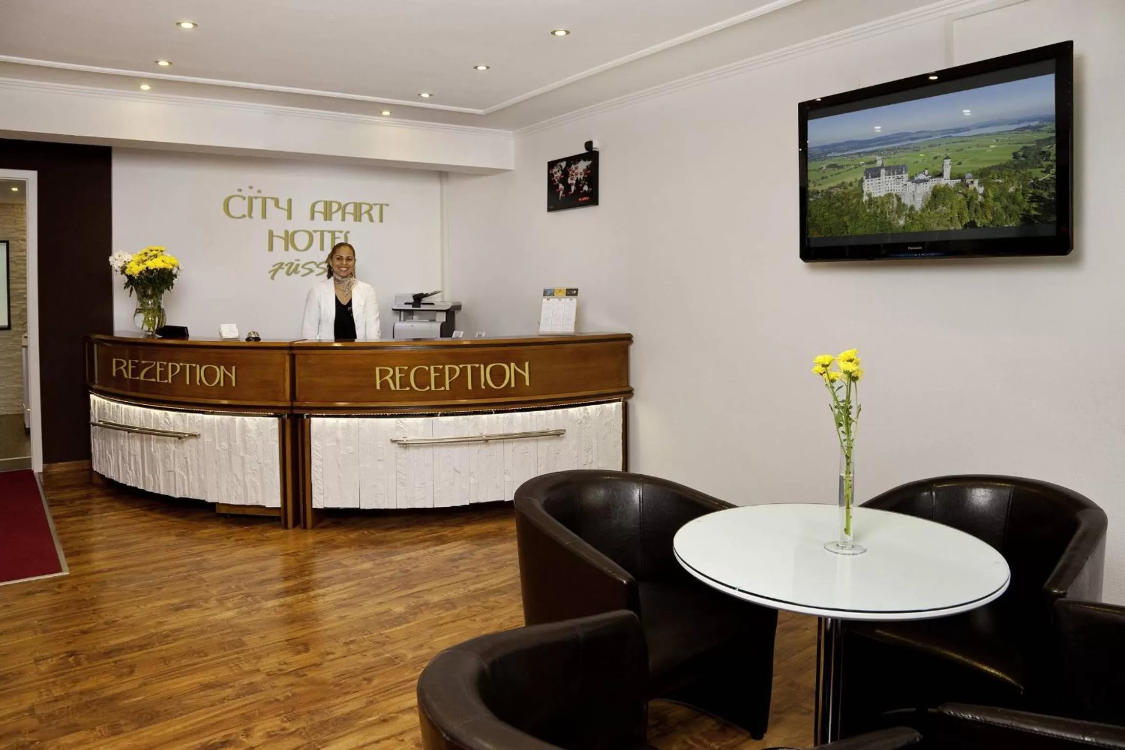 Lobby or reception in City Apart Hotel Füssen