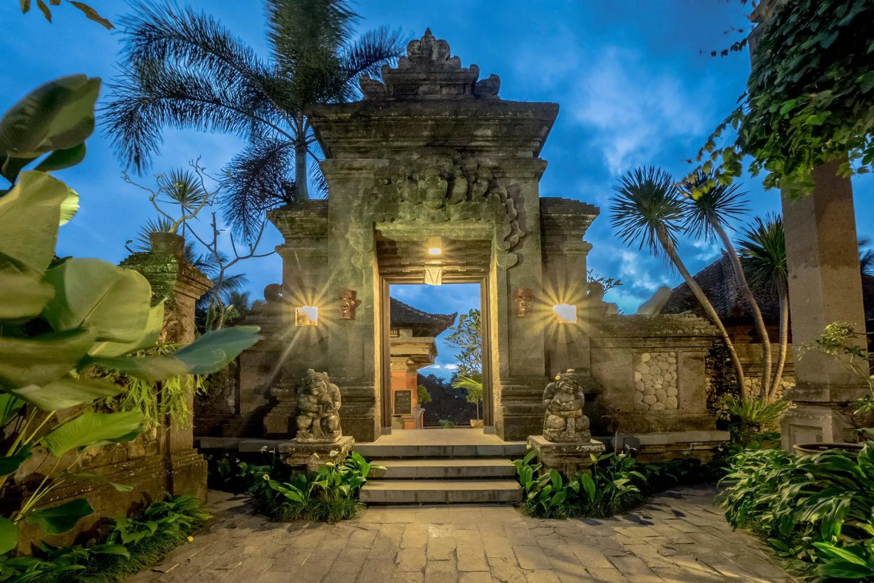 Facade/entrance in Nick's Hidden Cottages by Mahaputra-CHSE Certified