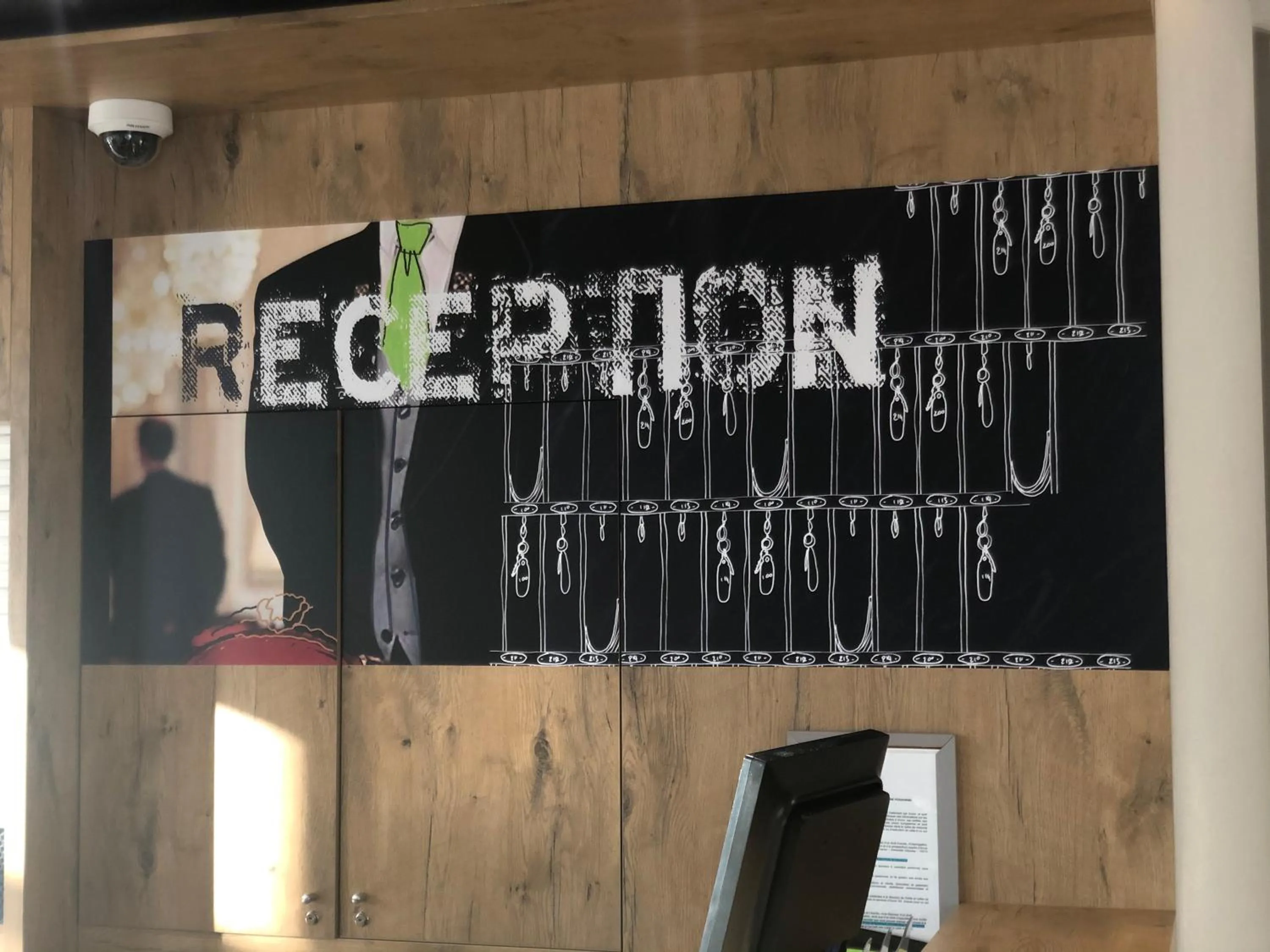 Lobby or reception in ibis budget Paris Porte de Montreuil