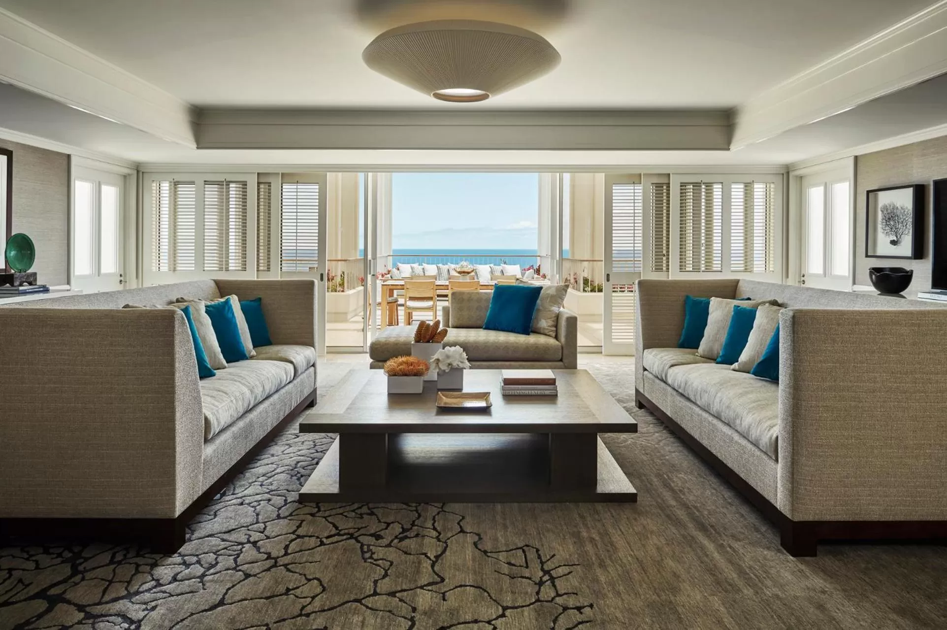 Living room in Four Seasons Resort Oahu at Ko Olina