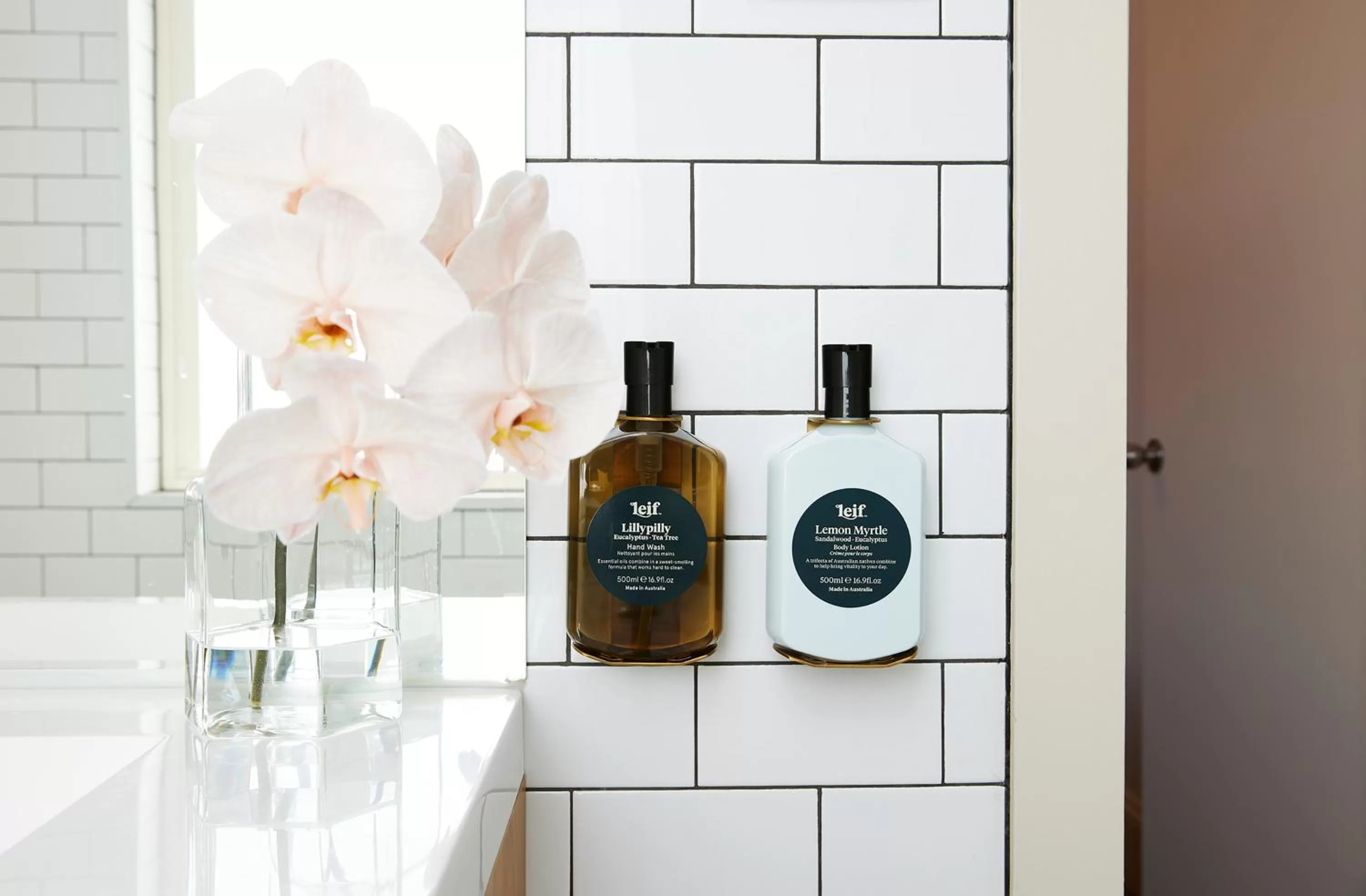 Bathroom in The Rooms Milton