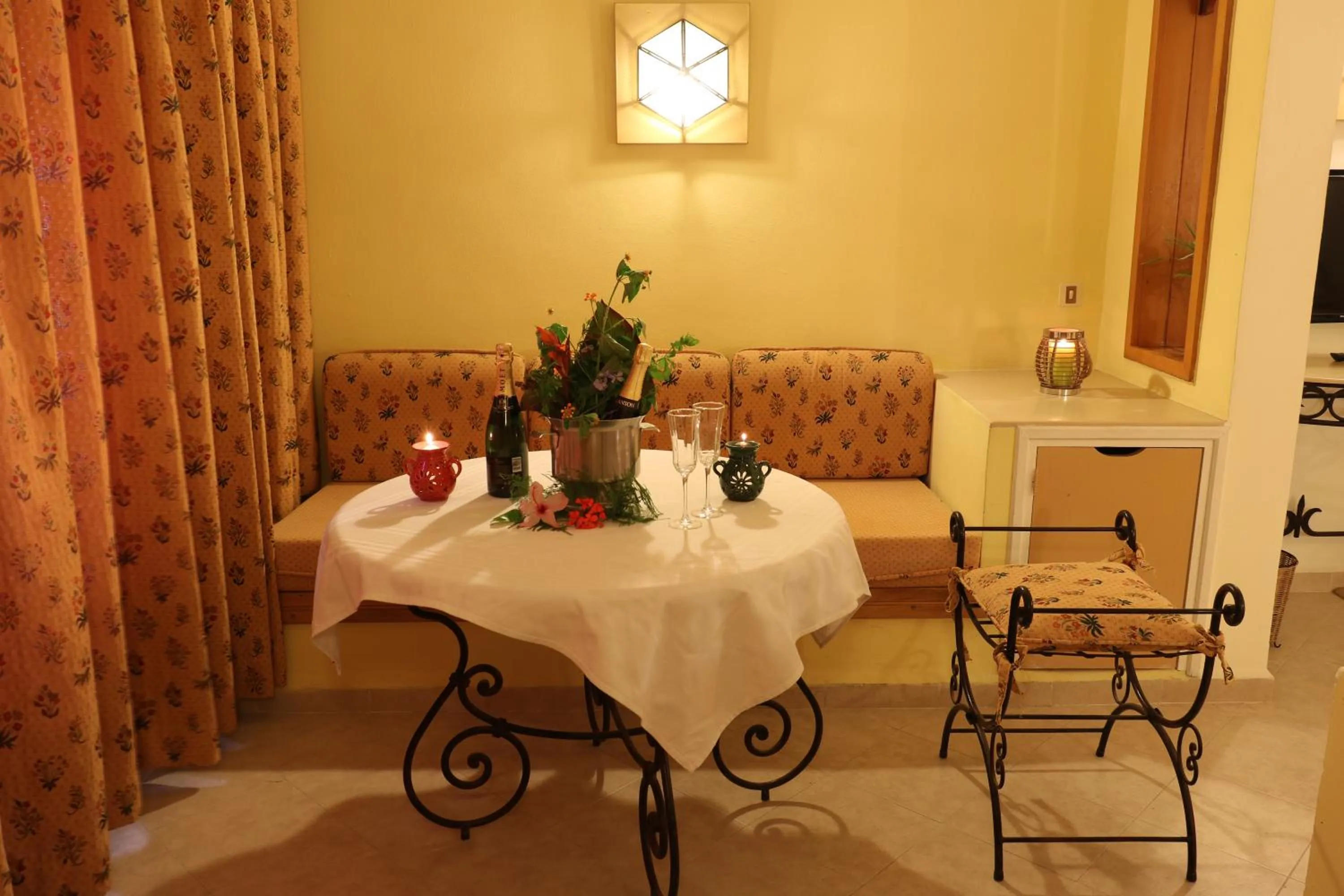 Living room in Hotel La Residence Hammamet