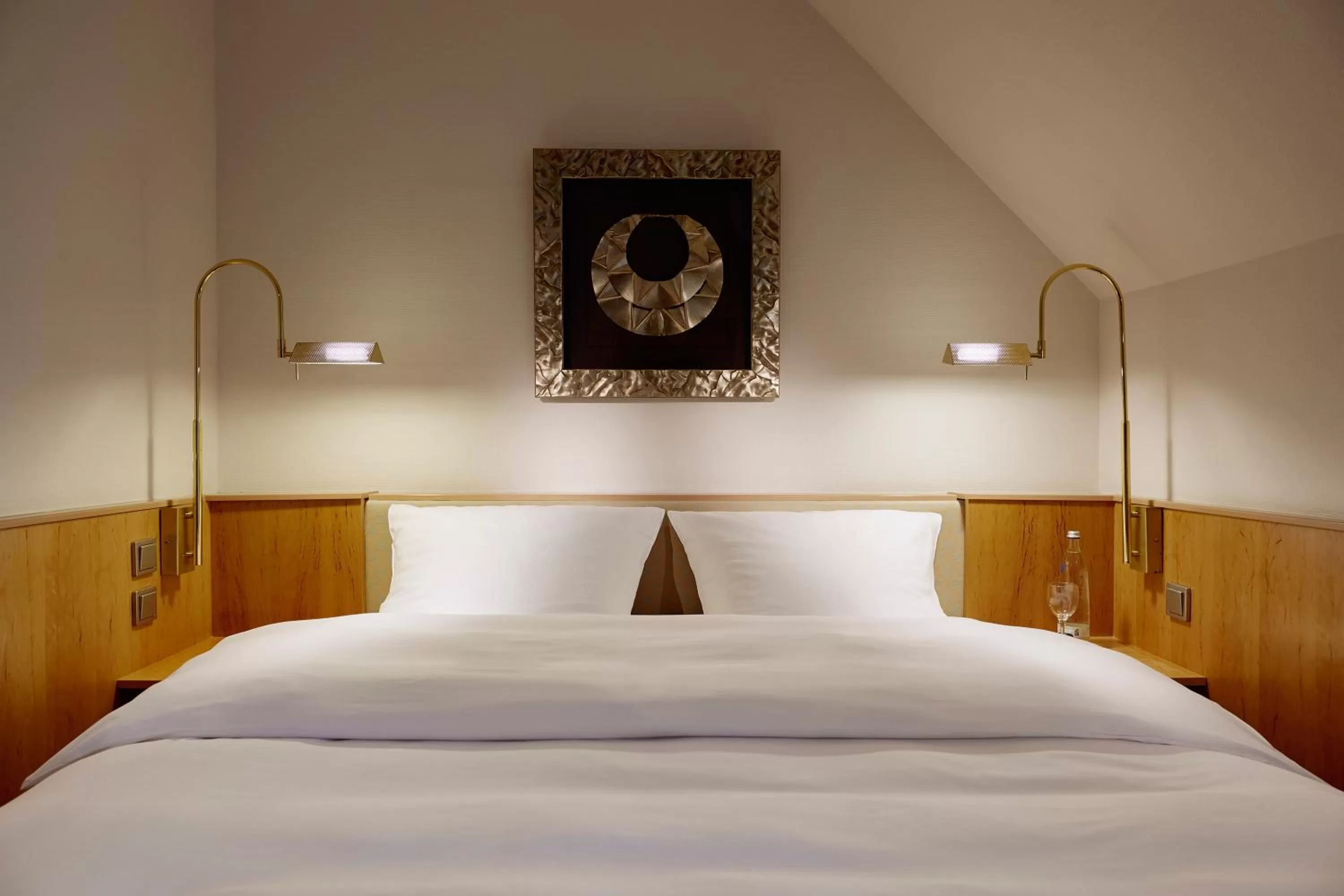 Photo of the whole room, Bed in Lindner Hotel Dusseldorf Airport, part of JdV by Hyatt