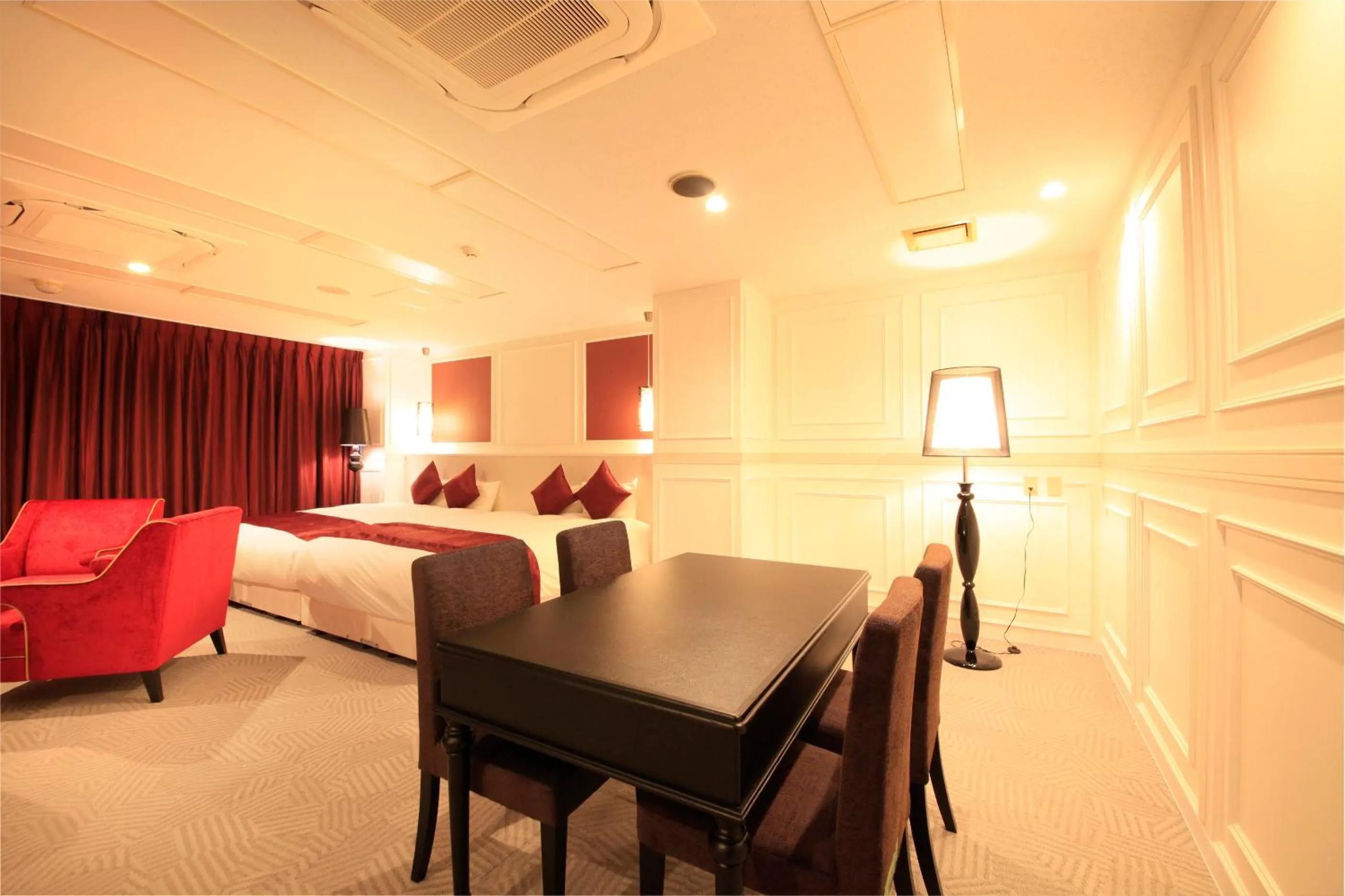 Photo of the whole room in Centurion Hotel Villa Suite Fukui Ekimae