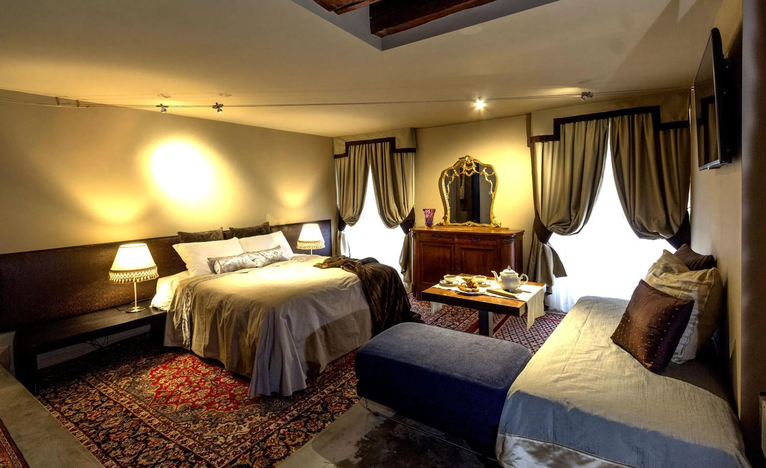 Photo of the whole room, Bed in Avogaria 5 Rooms