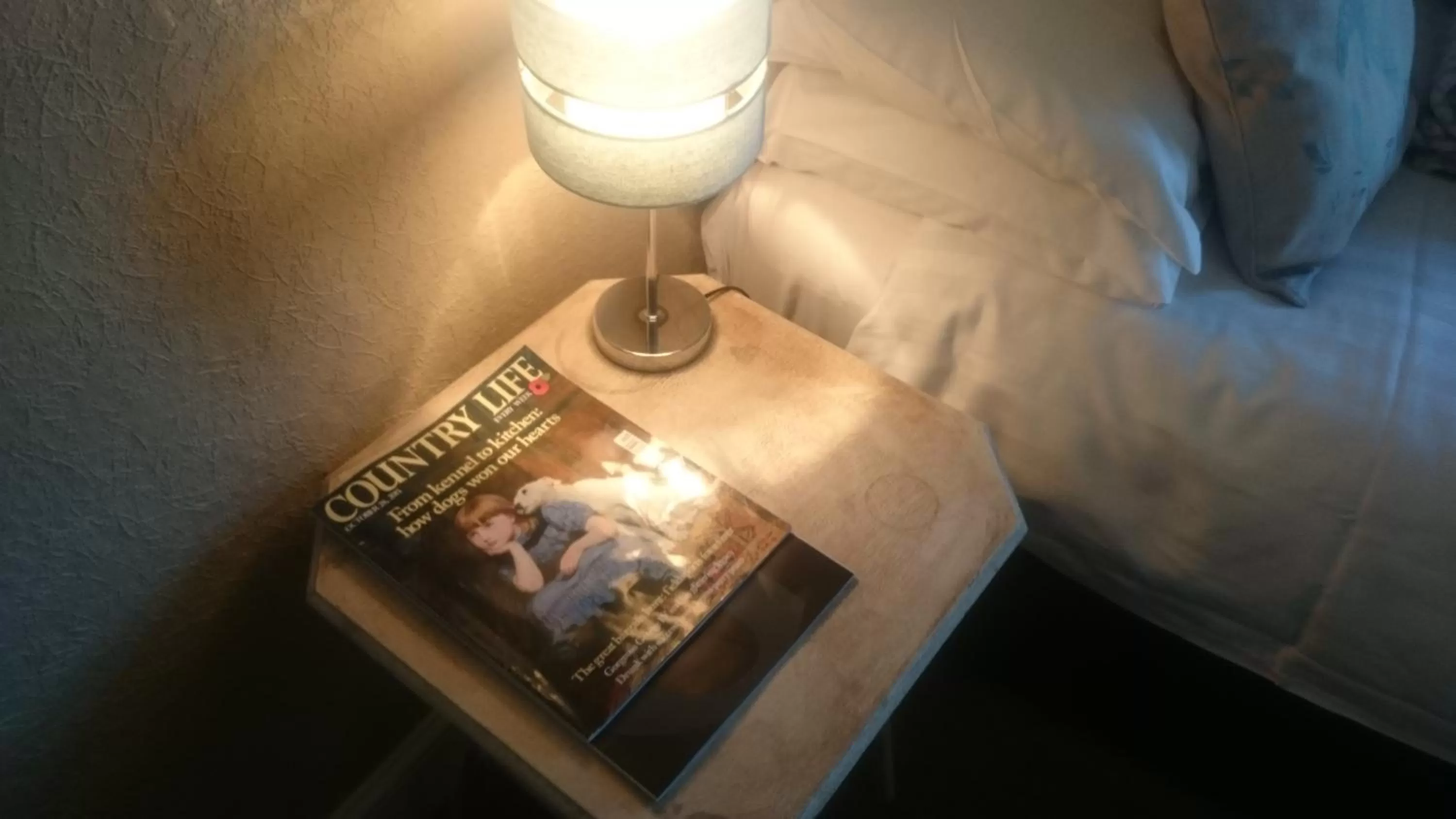 Decorative detail, Bed in George and Dragon Ashbourne