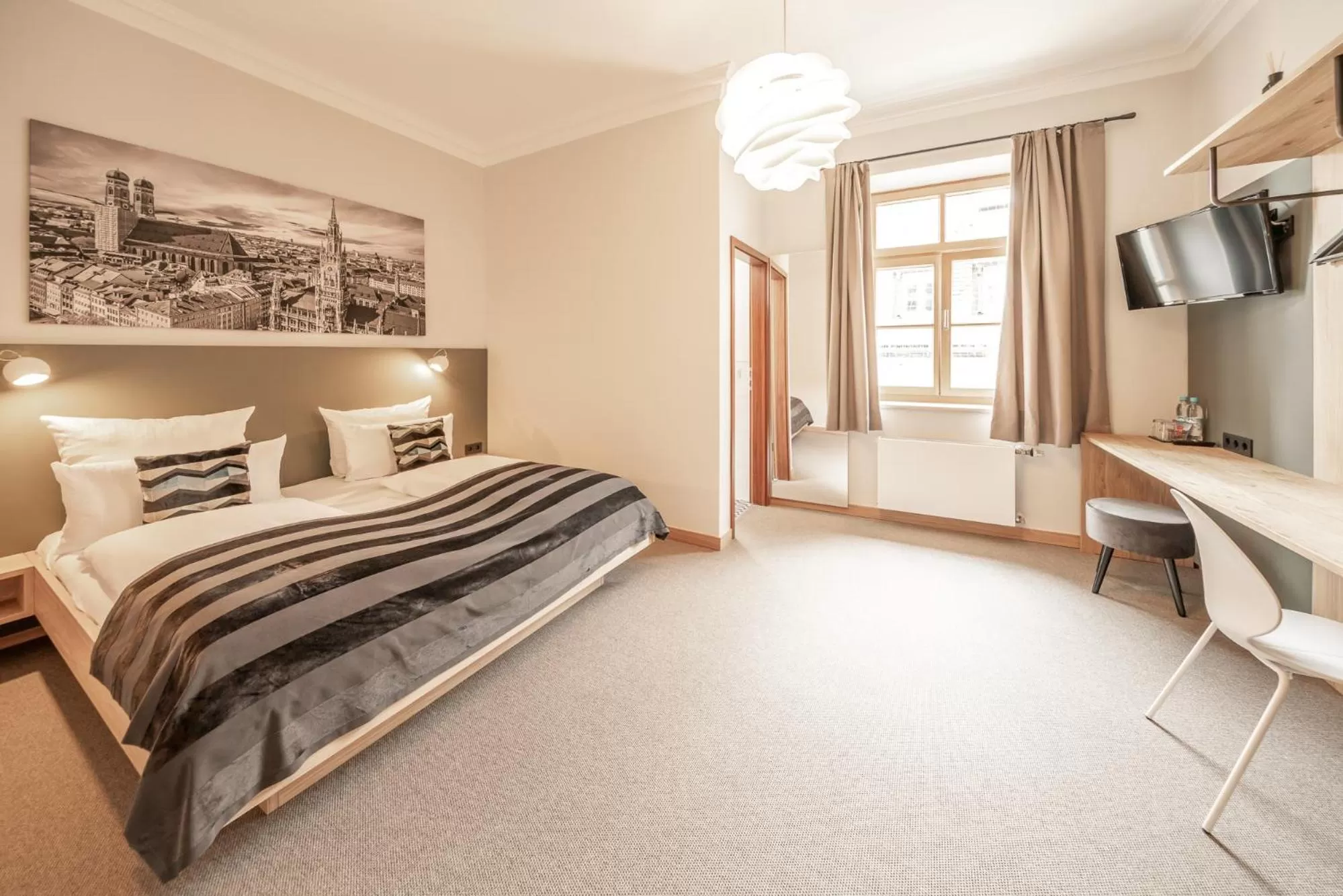 TV and multimedia, Bed in Hotel Am Markt