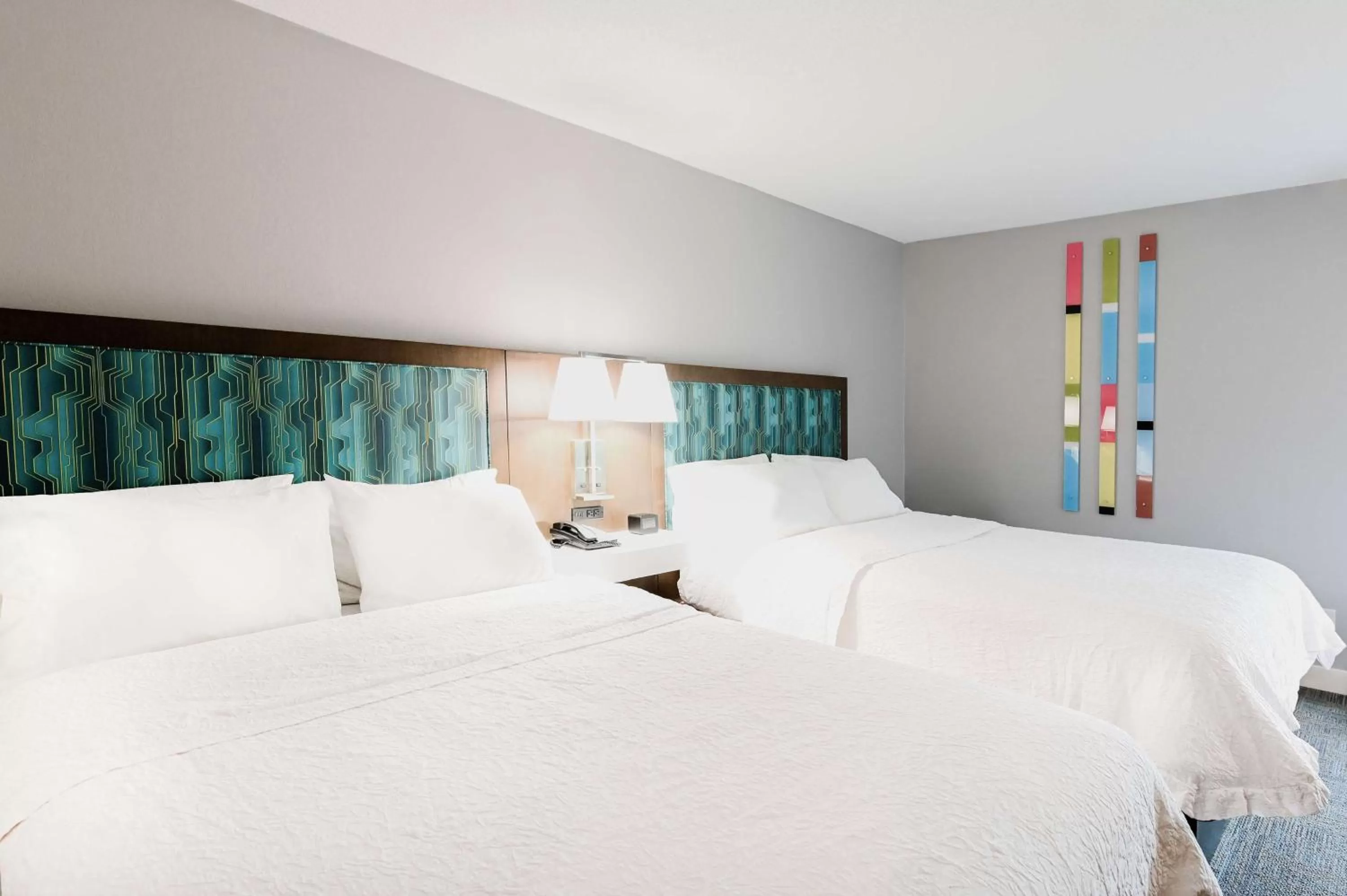 Bed in Hampton Inn Richmond-West Innsbrook