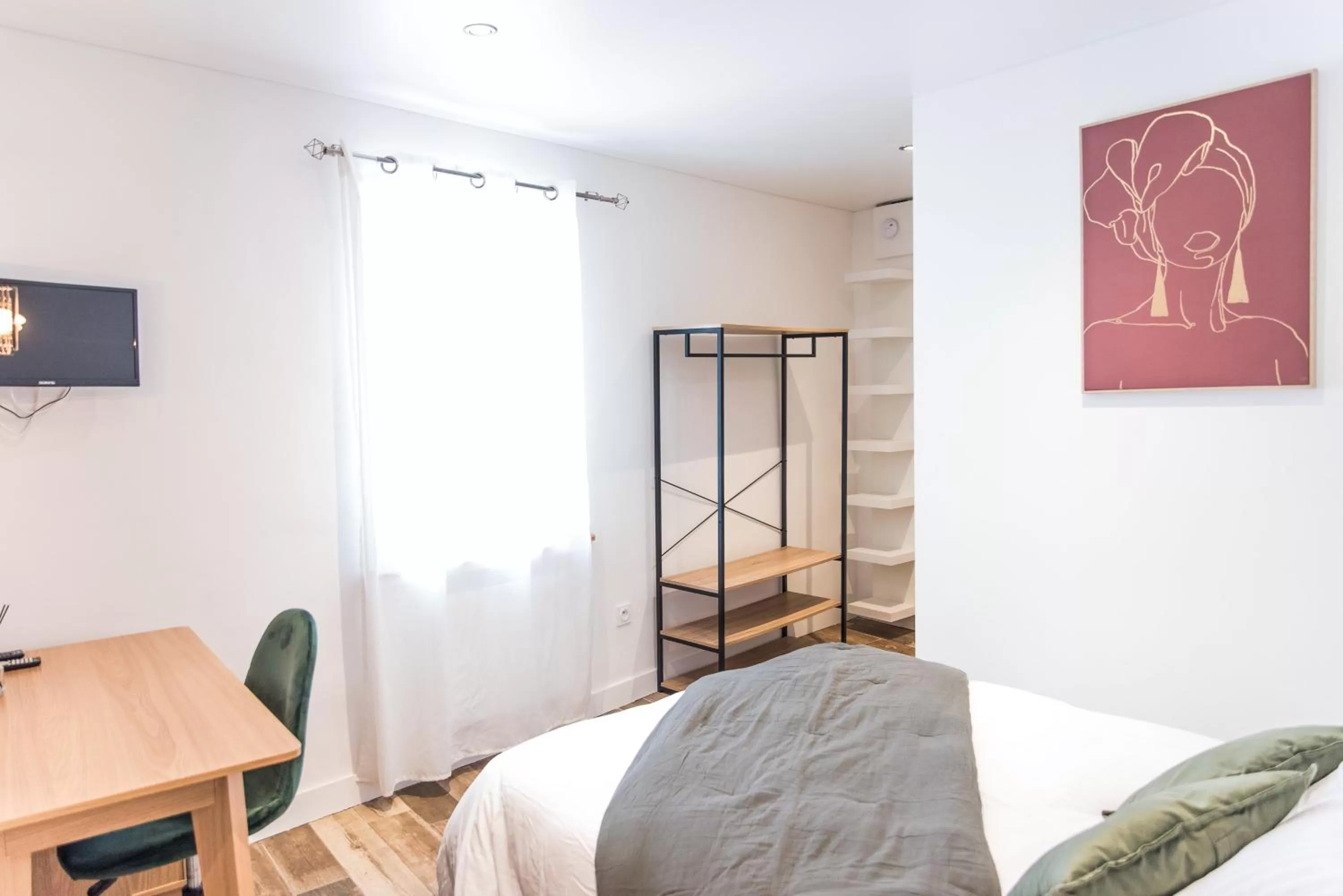 Bed in **Auberge de l'Aude**