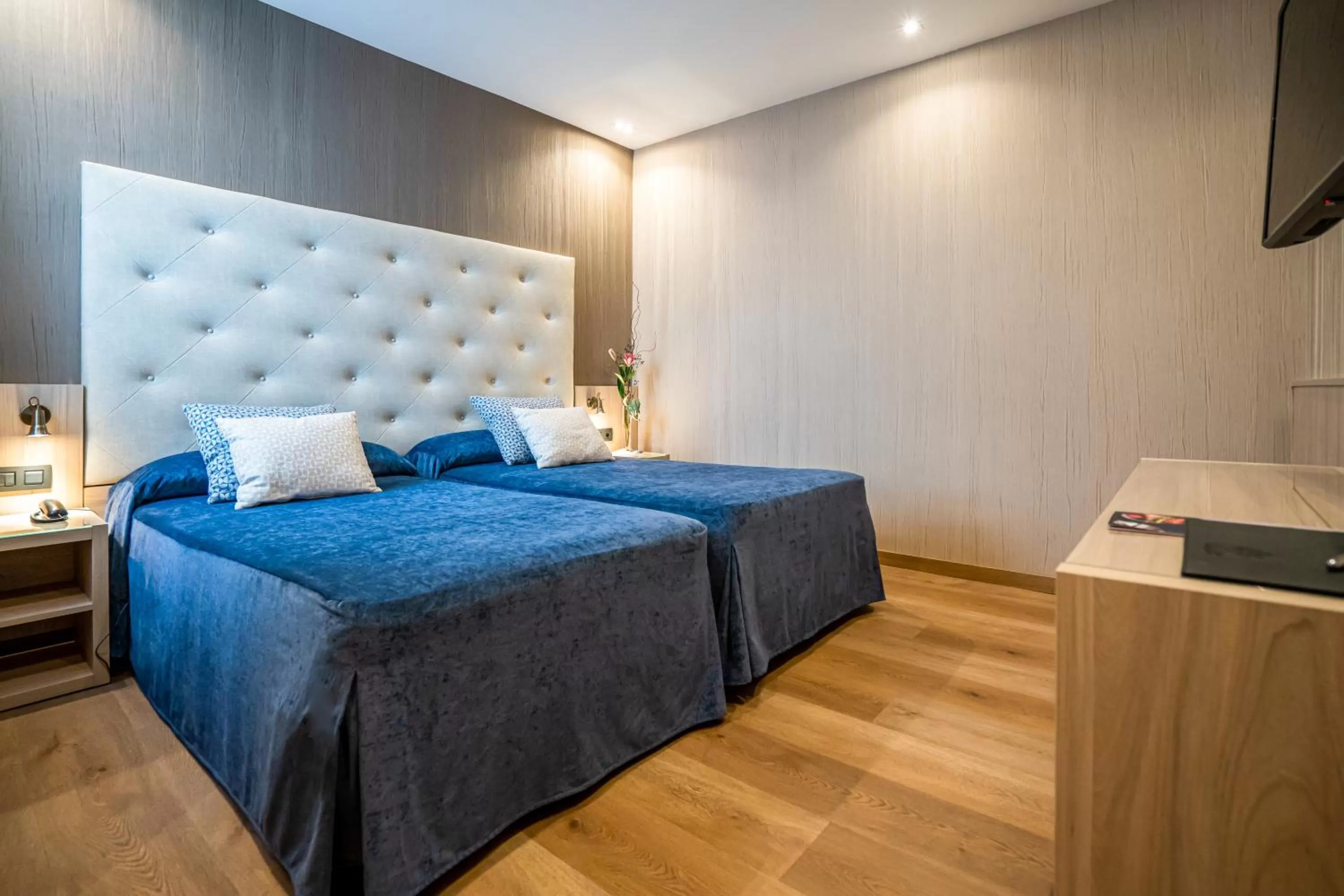 Photo of the whole room, Bed in Hotel Rialto