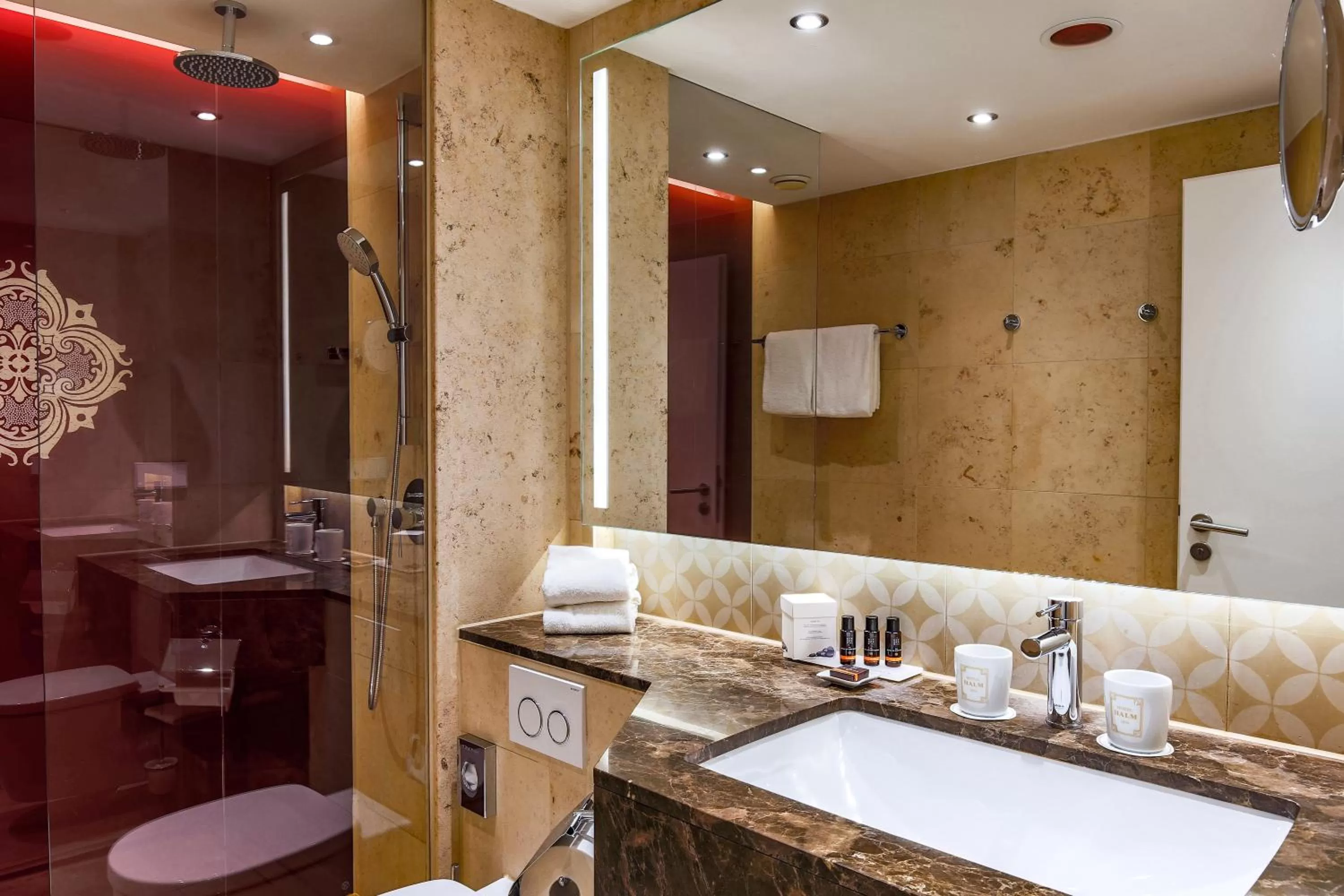 Bathroom in Hotel Halm Konstanz