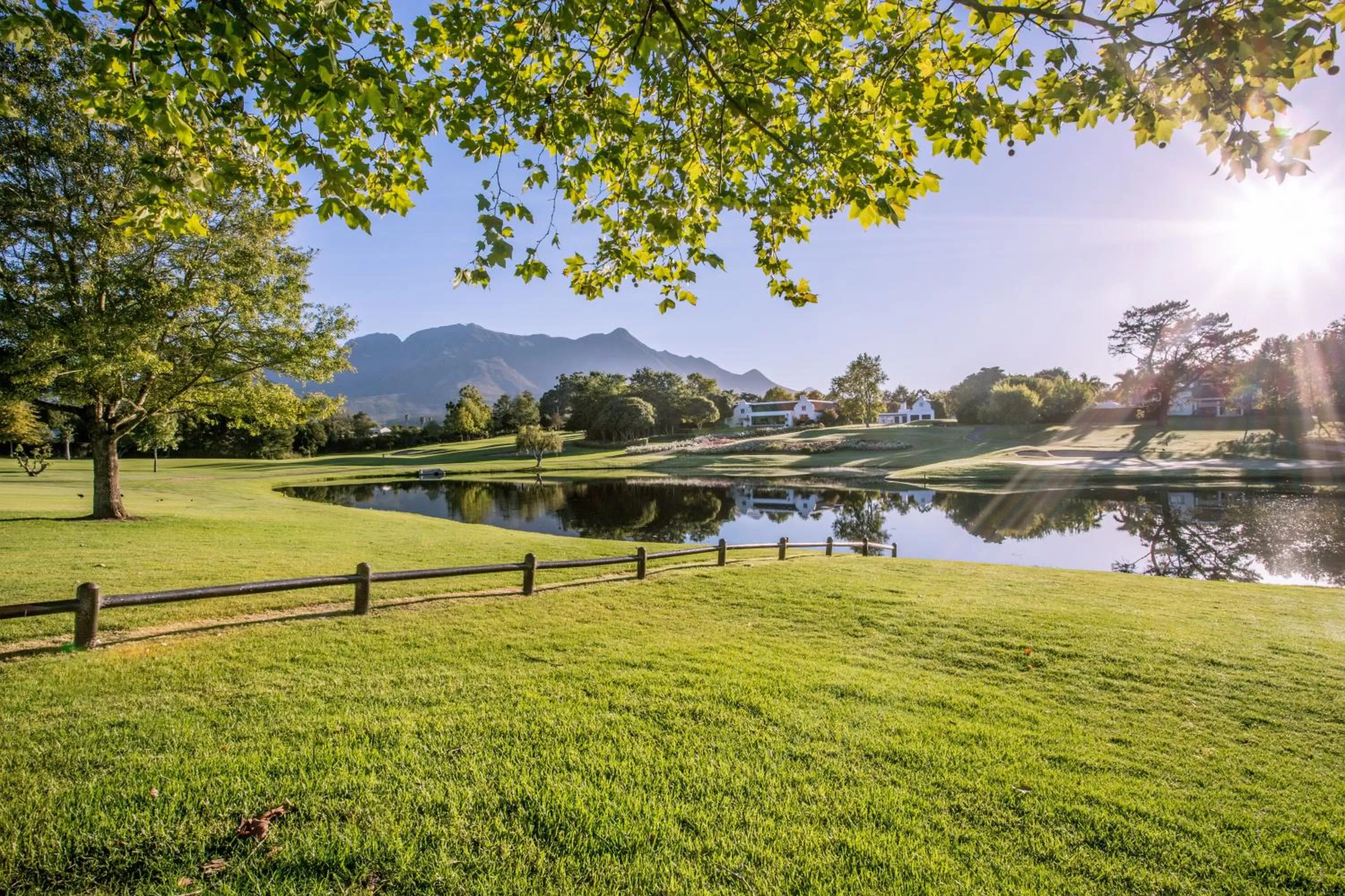 Mountain view in Fancourt Hotel