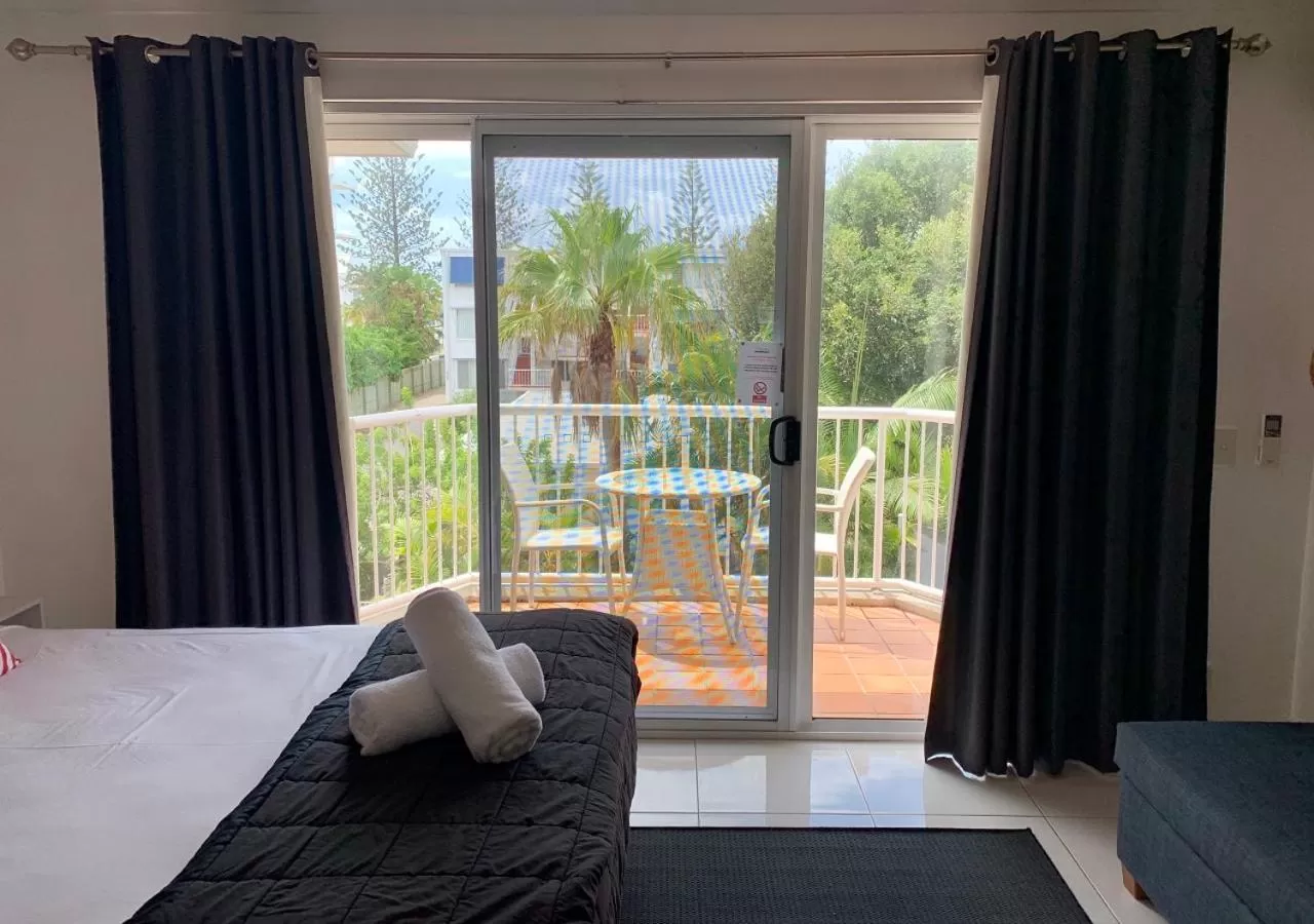 Bed in Outrigger Burleigh