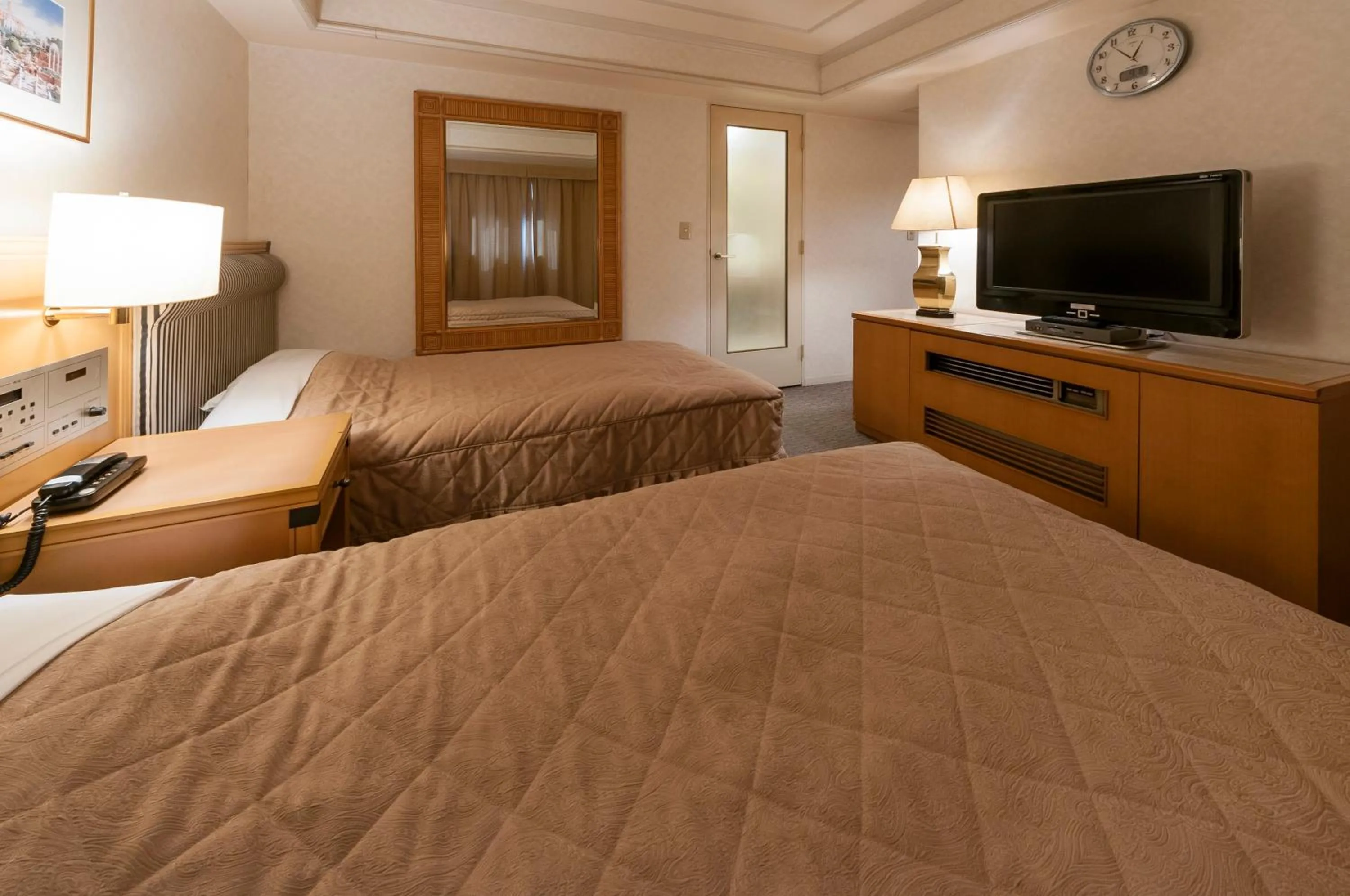 Photo of the whole room, Bed in Hotel Siena