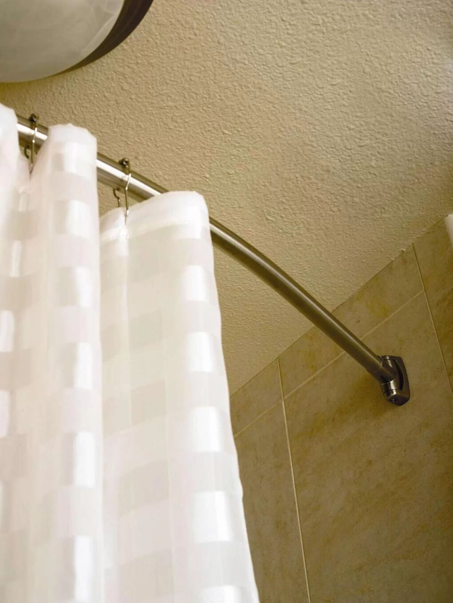 Photo of the whole room in Embassy Suites by Hilton Baltimore at BWI Airport