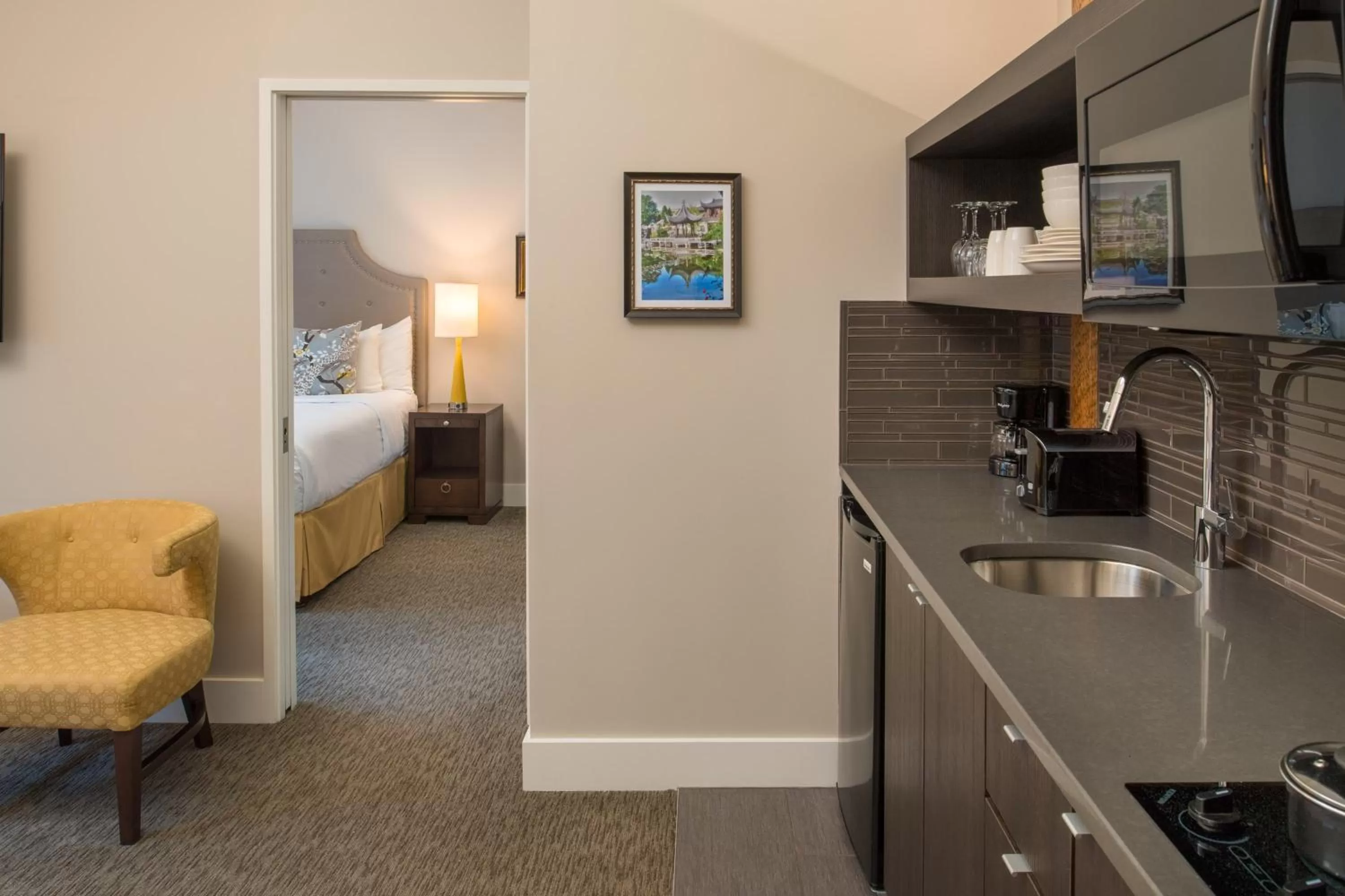 Kitchen or kitchenette in The Mark Spencer Hotel