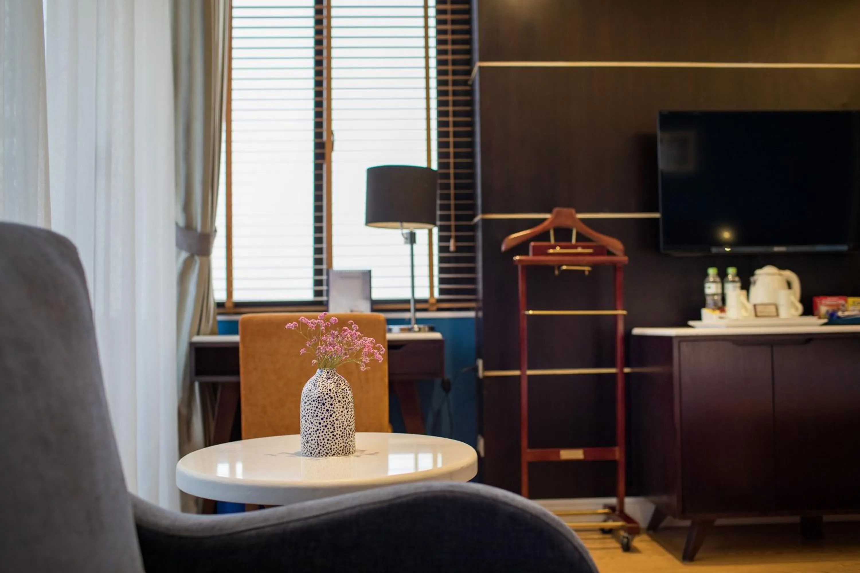 Seating area in Hanoi Brilliant Hotel & Spa