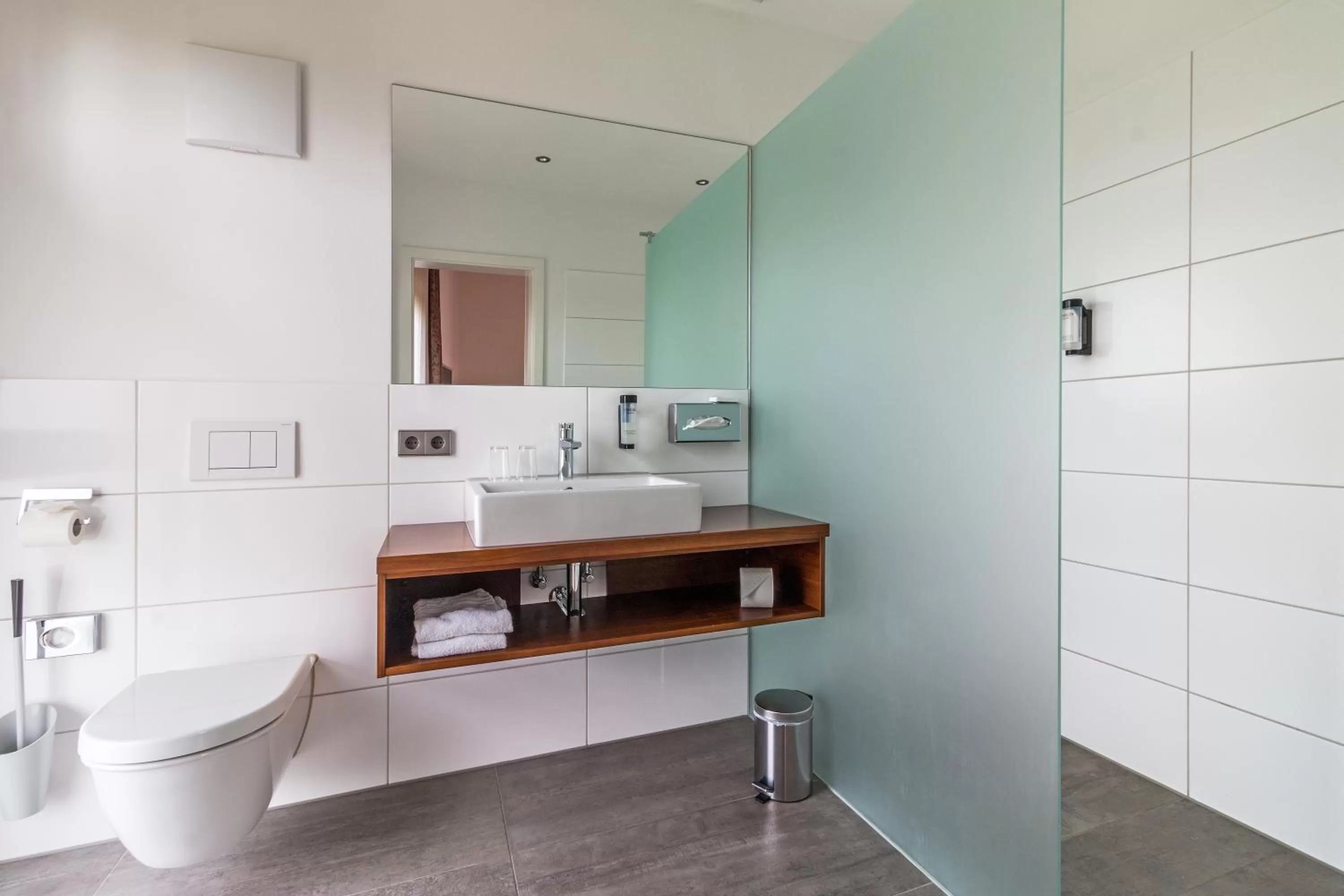 Shower in Seehörnle Bio Hotel & Gasthaus