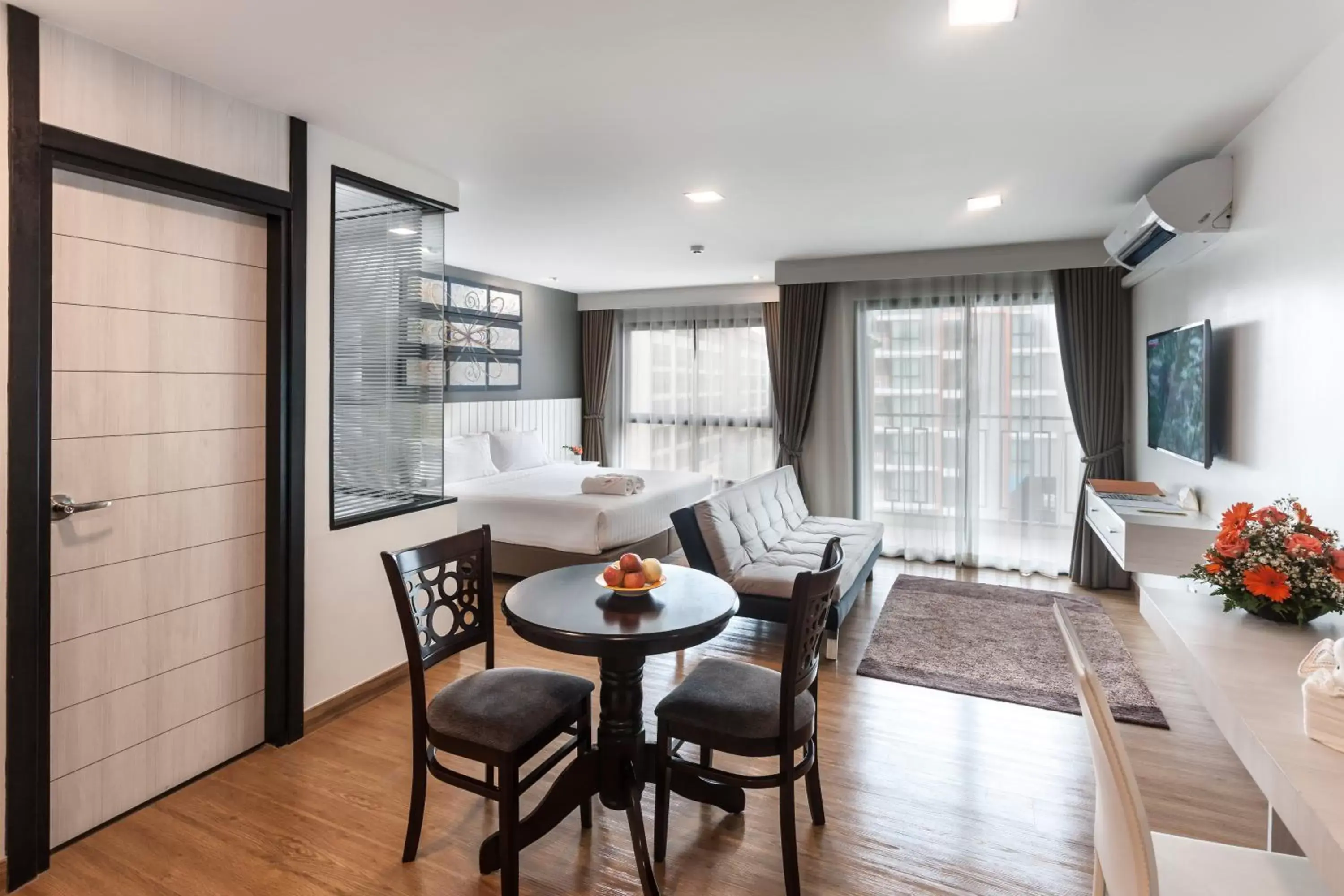 Junior Suite in Cmor by Recall Hotels SHA Extra Plus Junior Suite in Cmor by Recall Hotels SHA Extra Plus