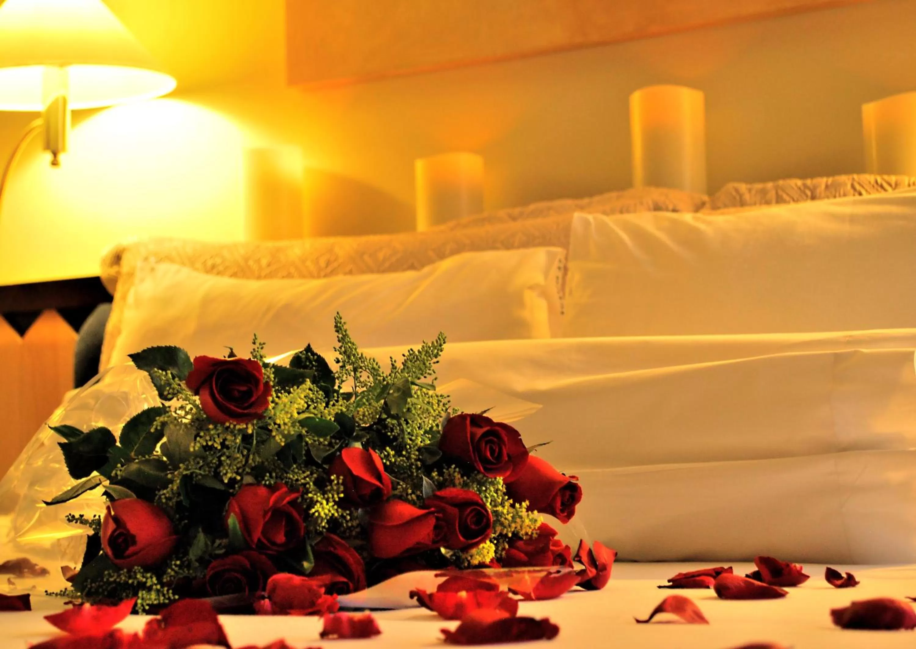 Bed in Golden Tower Pinheiros by Fênix Hotéis