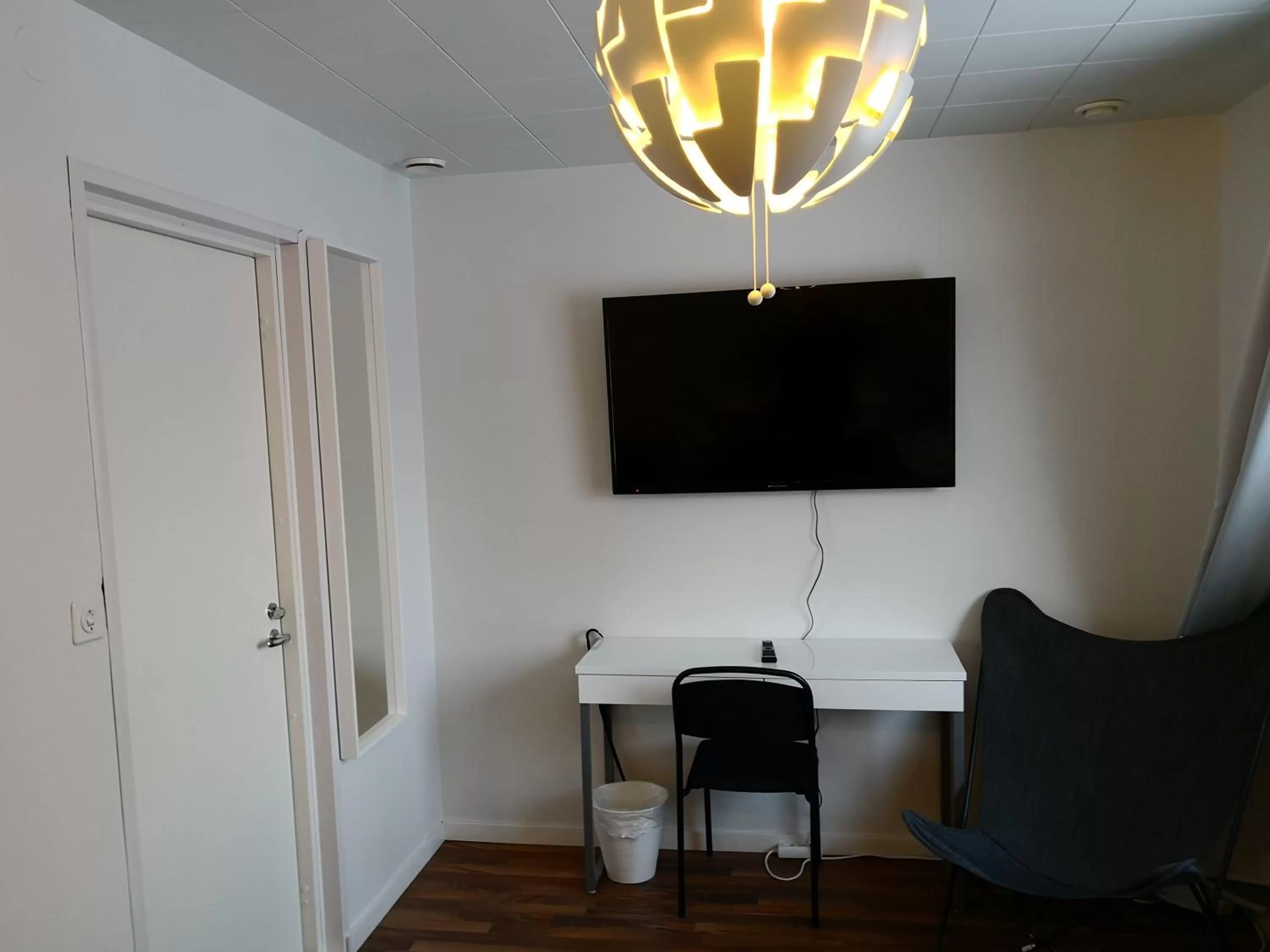 TV and multimedia in Motel Tornio