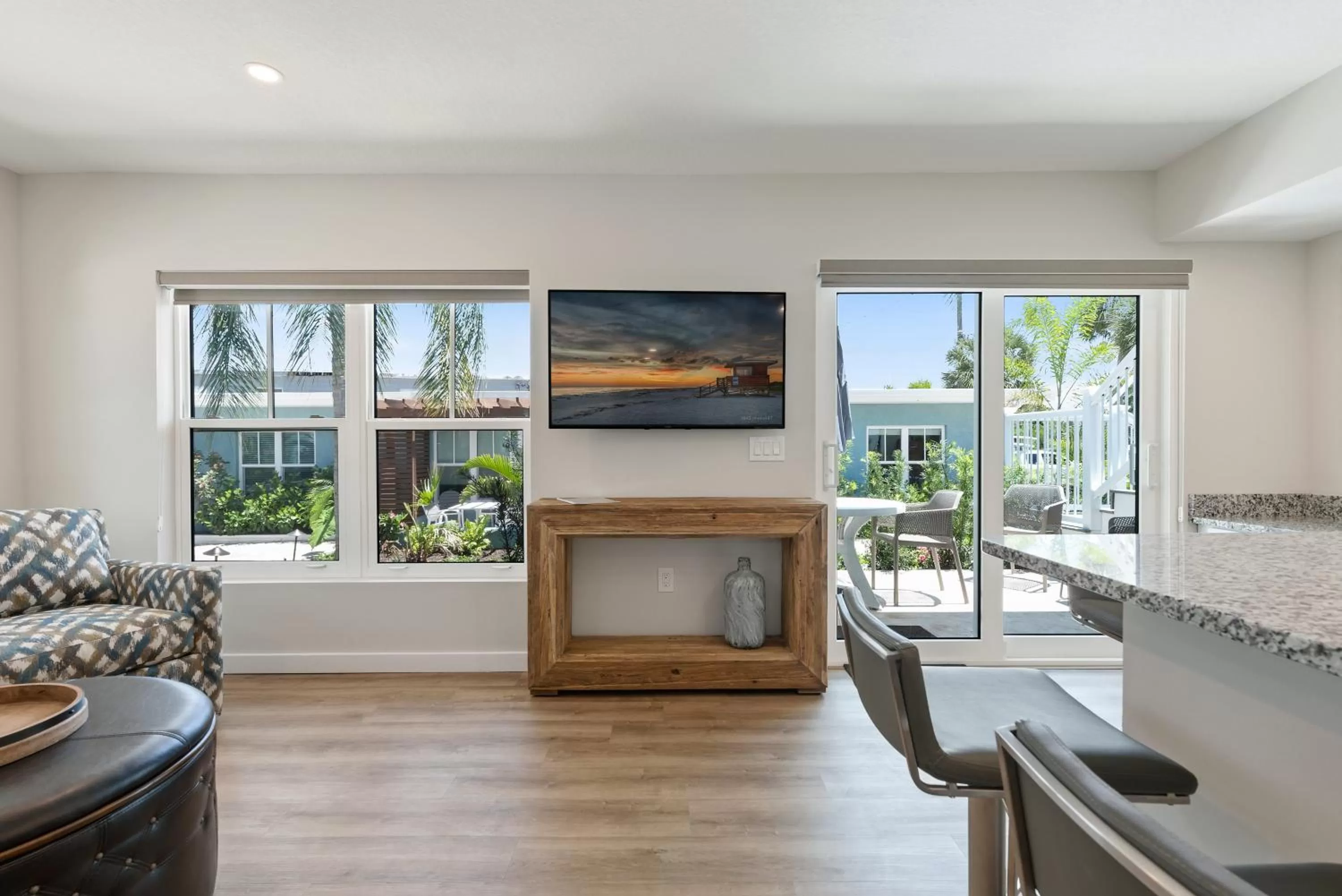 Escape Coastal Resort on Casey Key