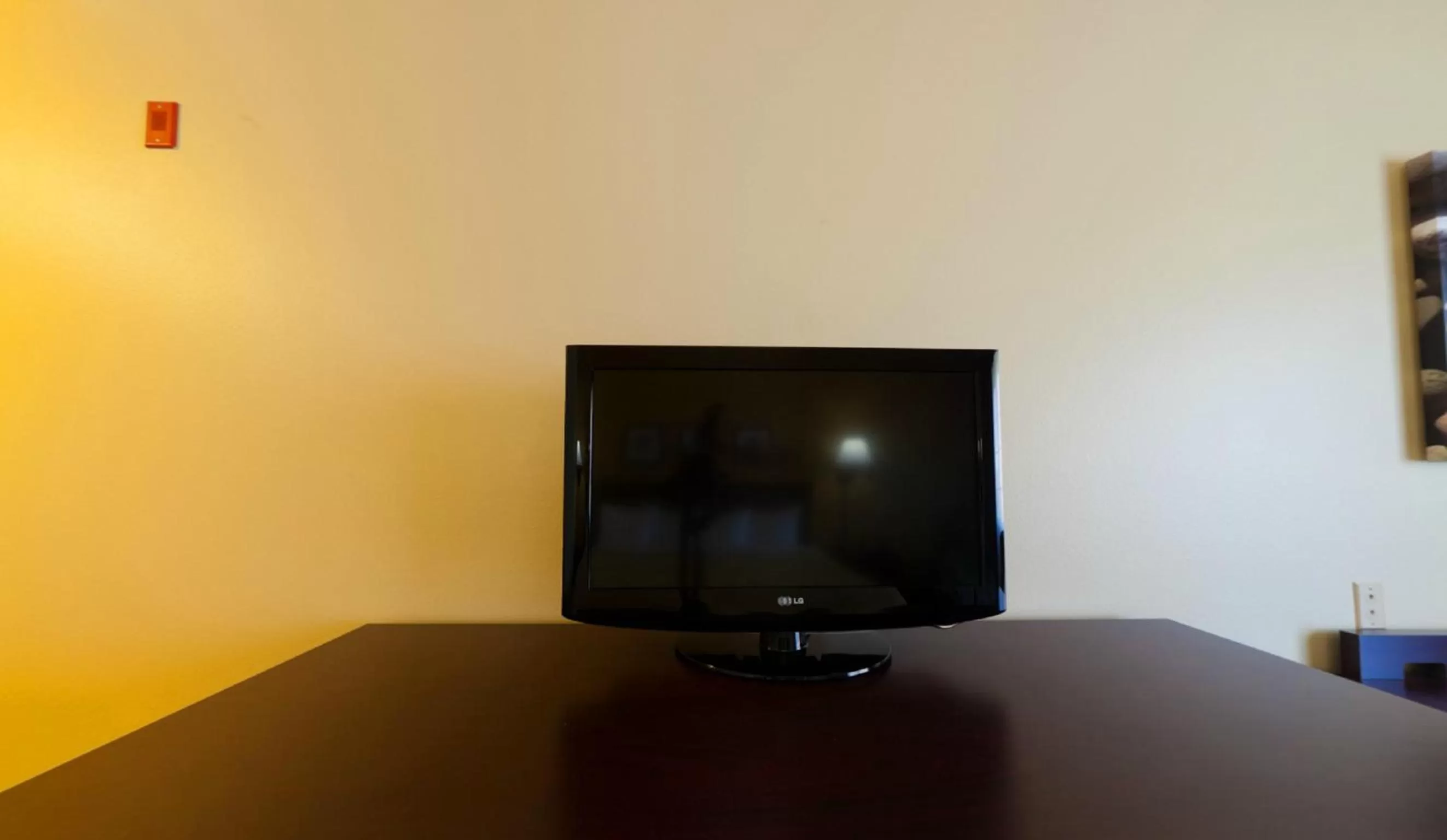 Executive King Room in Country Inn & Suites by Radisson, Sioux Falls, SD