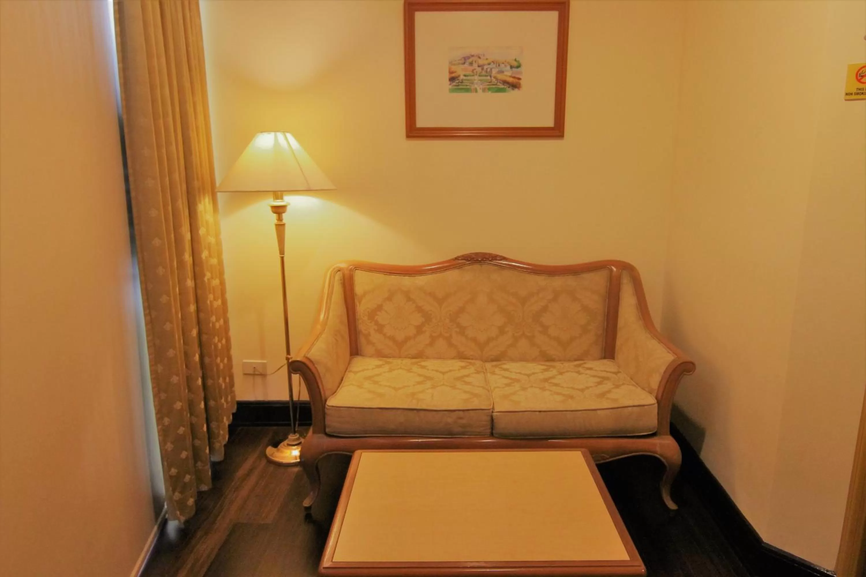 The Grand Dame Hotel