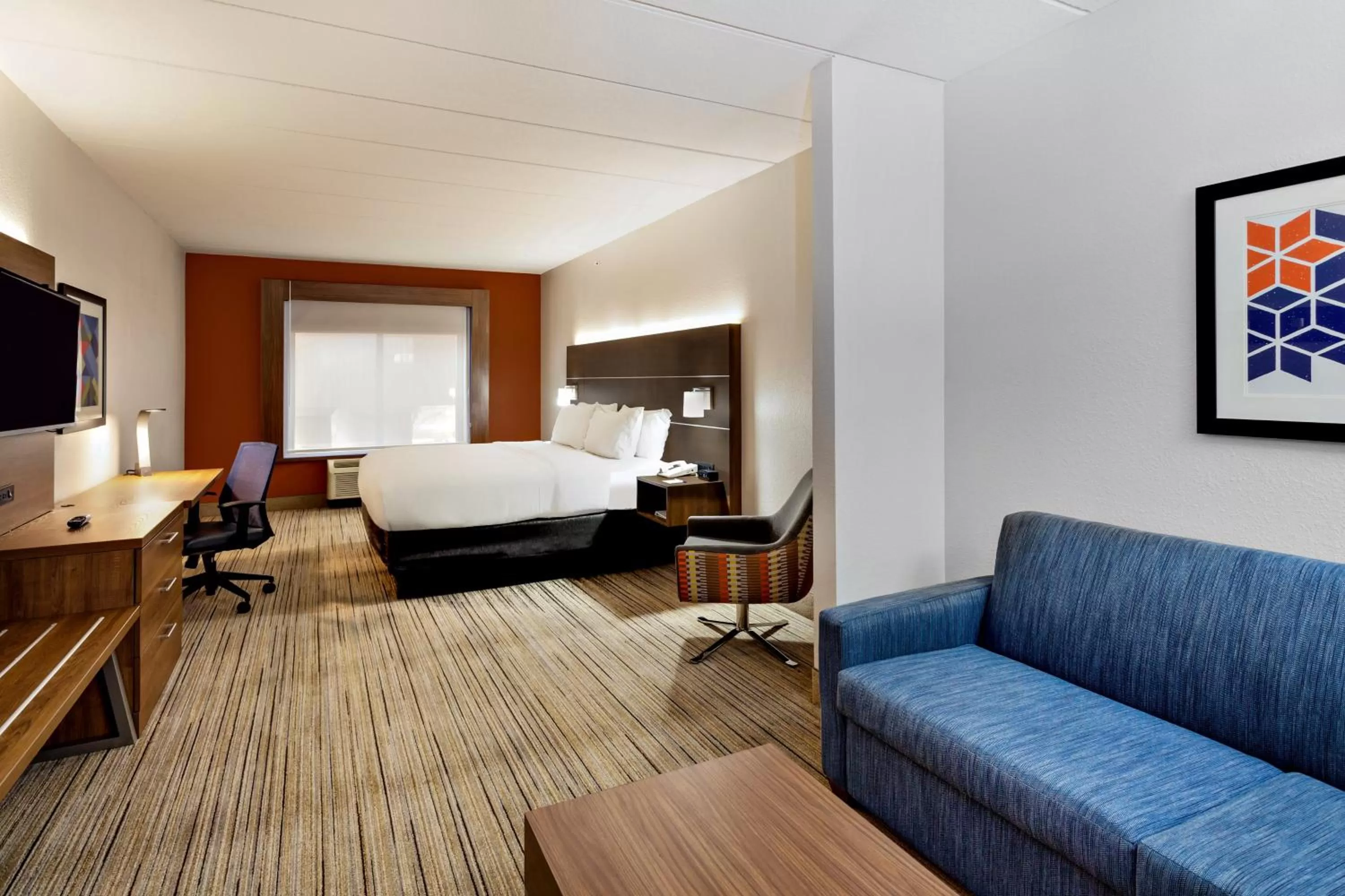 Photo of the whole room in Holiday Inn Express Hotel & Suites Inverness by IHG