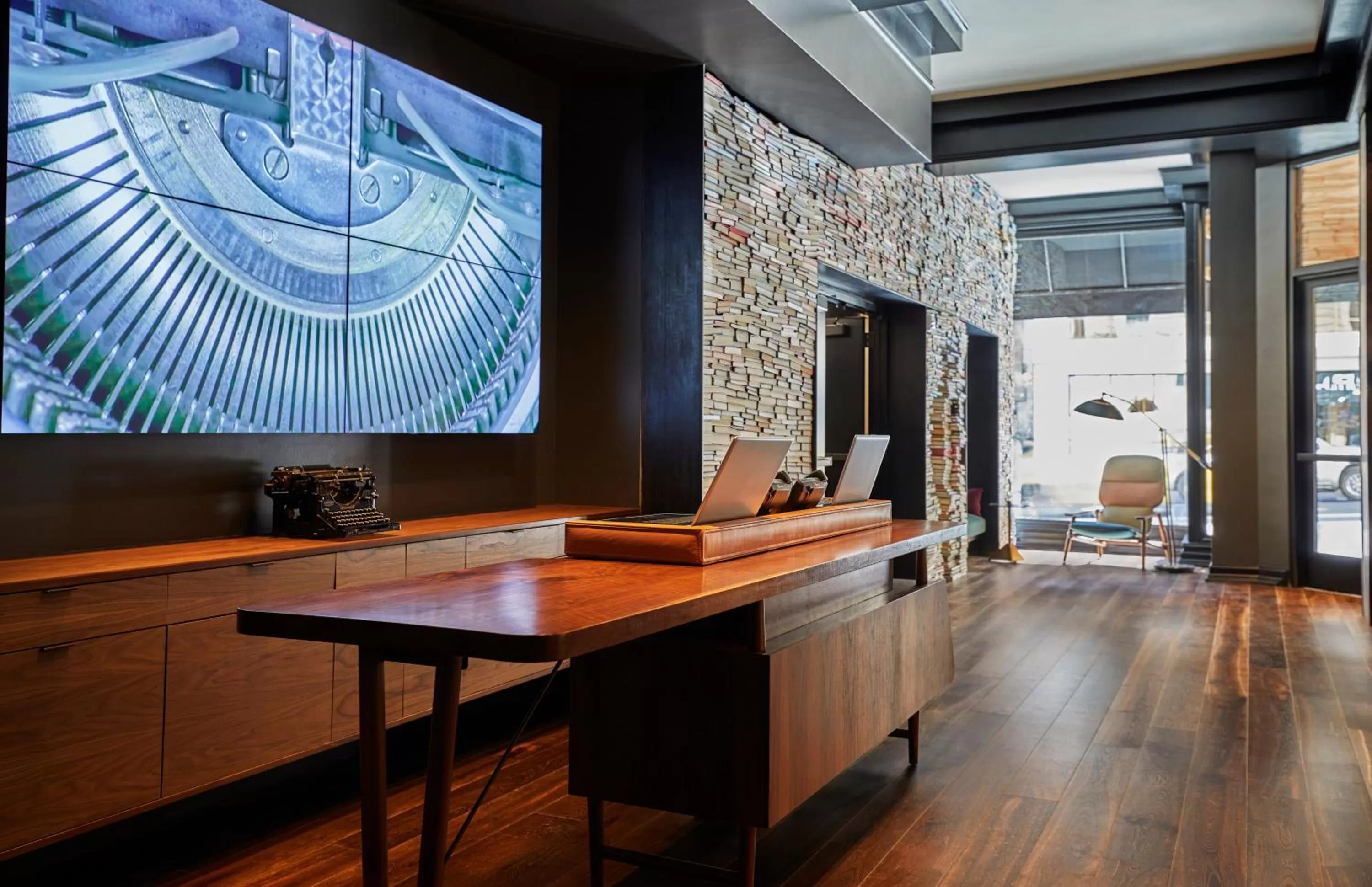 Lobby or reception in Hotel Emblem San Francisco