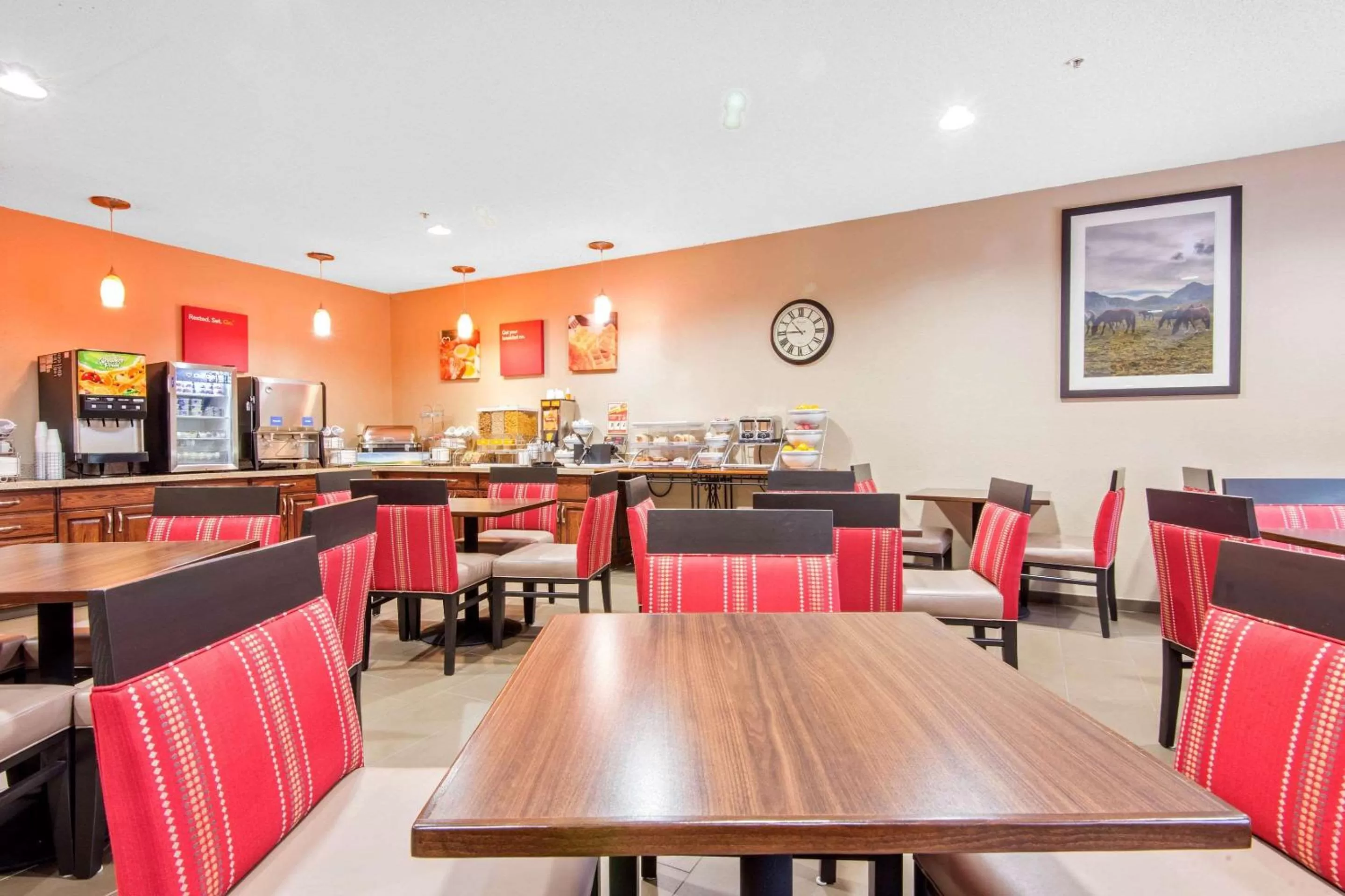 Restaurant/places to eat in Comfort Suites Rochester Henrietta University Area