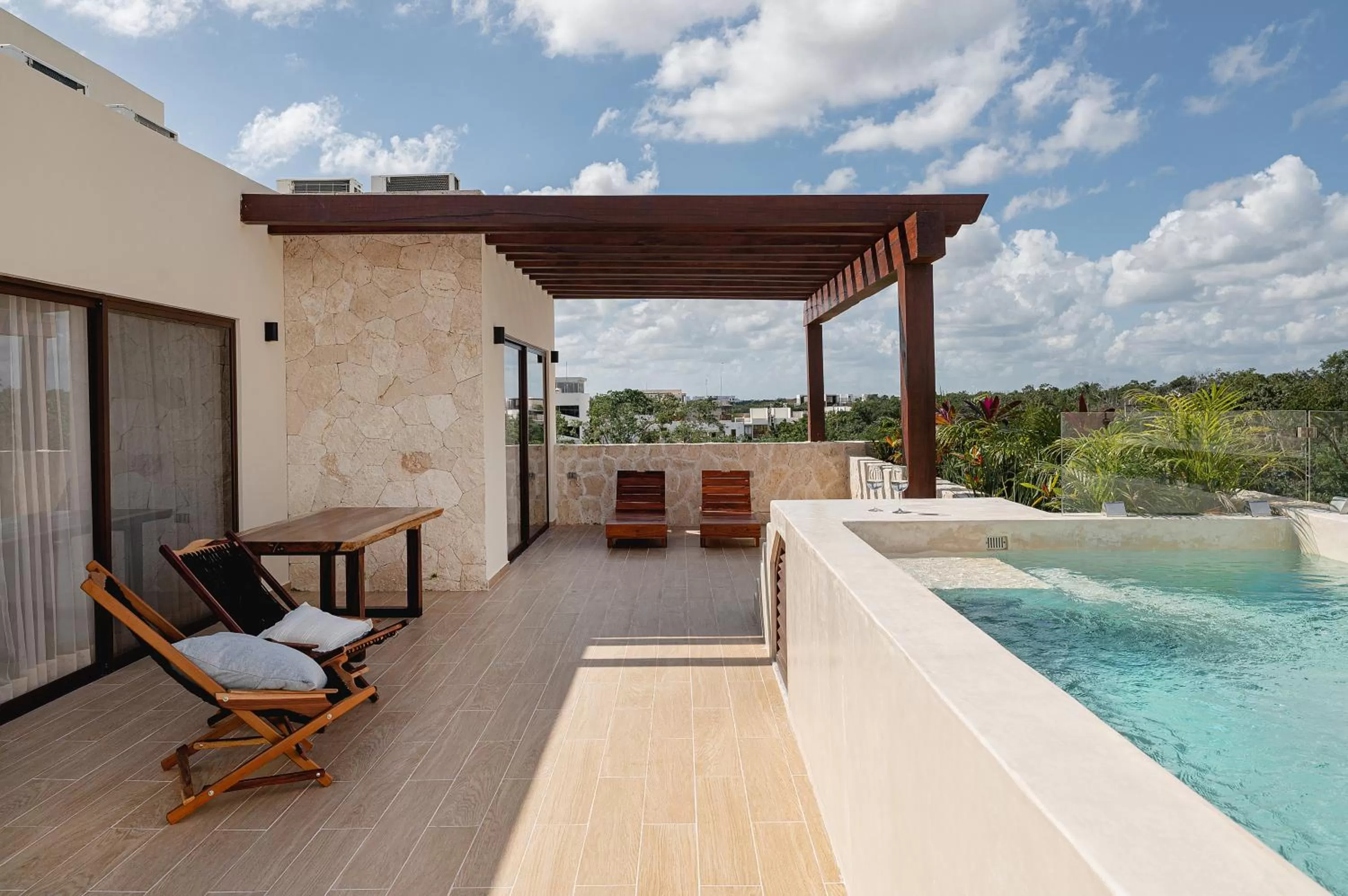 Balcony/Terrace, Swimming Pool in Apartment and Penthouse Blue Luxury Kukulkan Tulum
