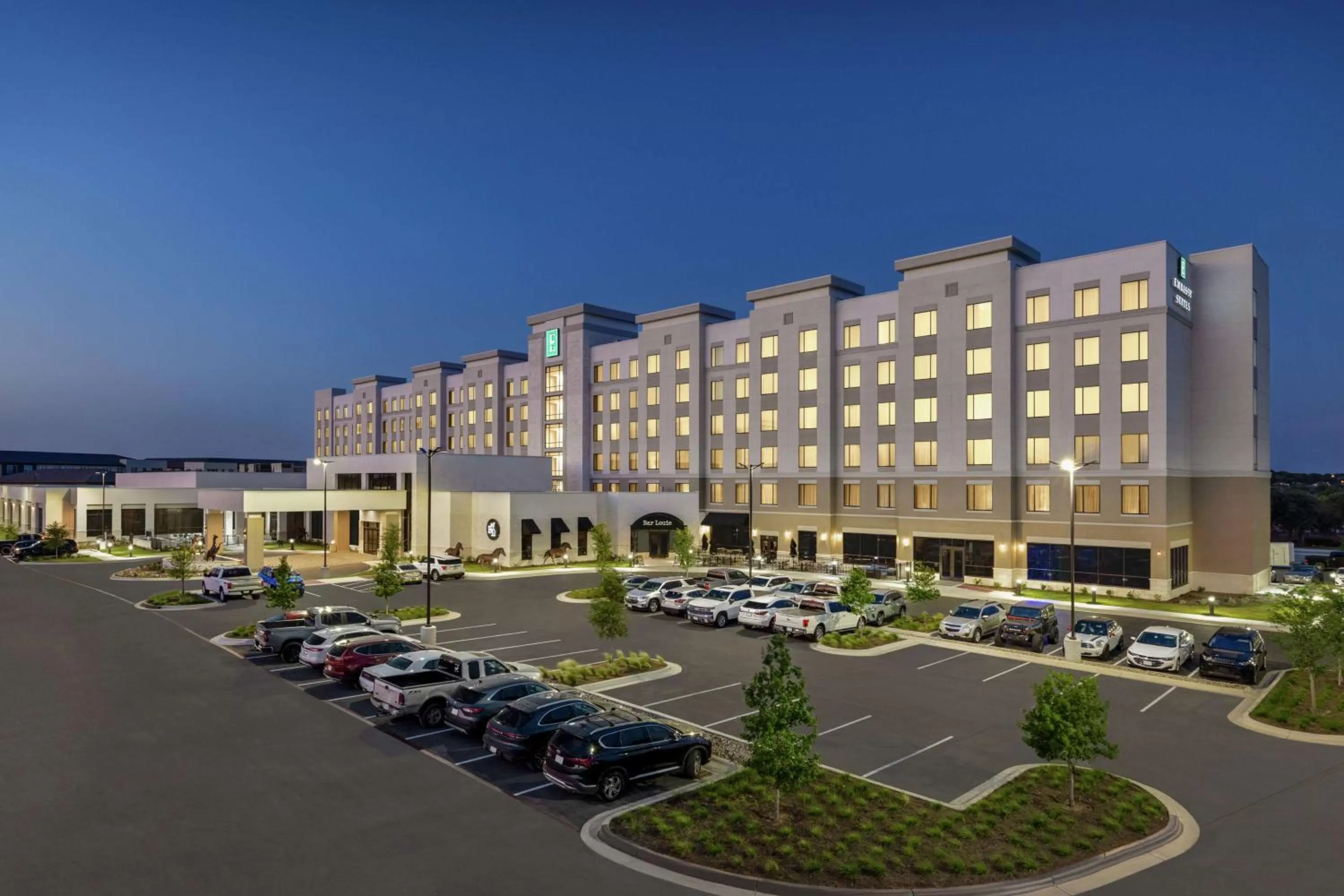 Property building in Embassy Suites by Hilton Round Rock
