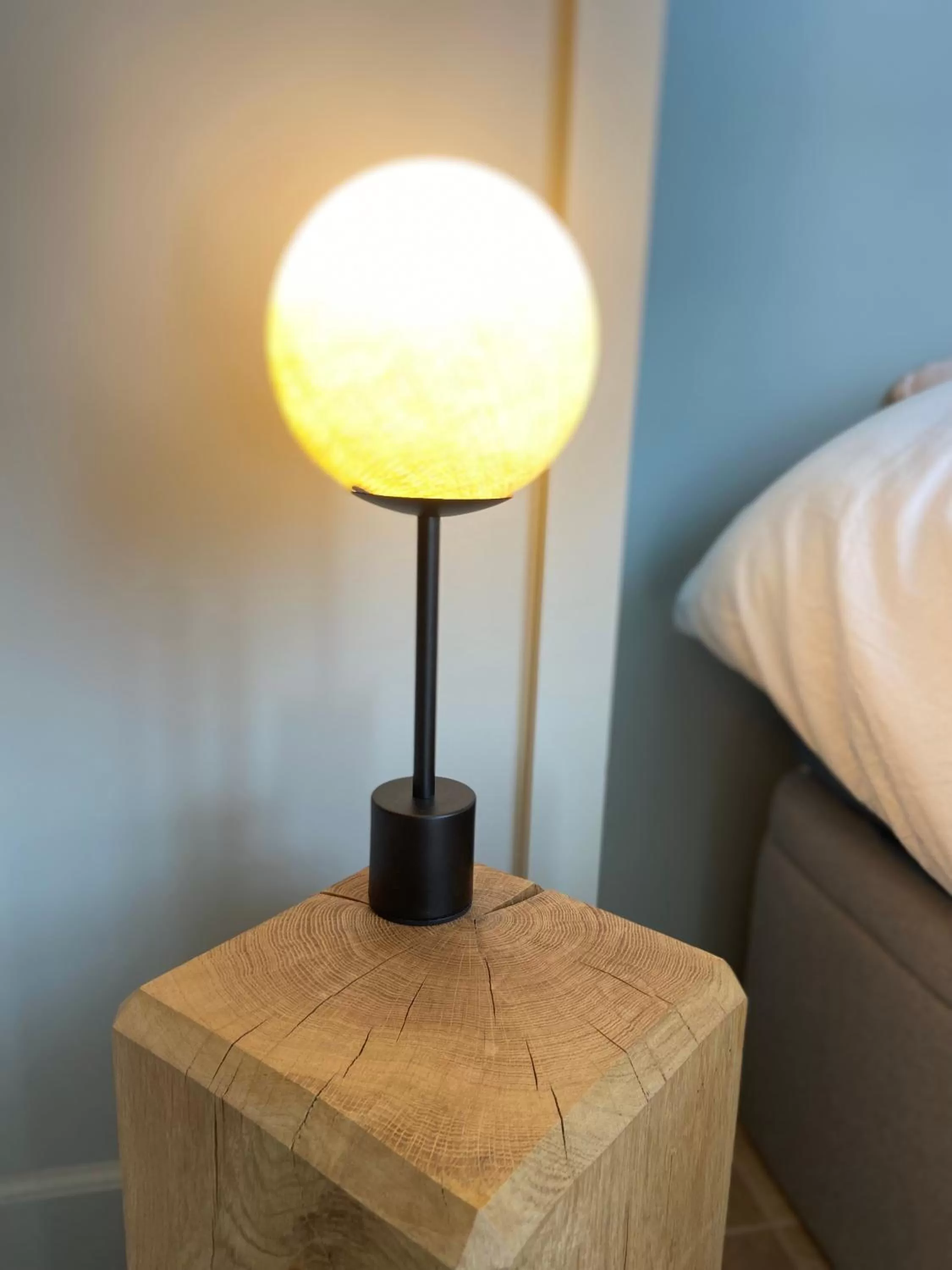 Bed in La Suite de l'Abbaye - climatisation et petit dej