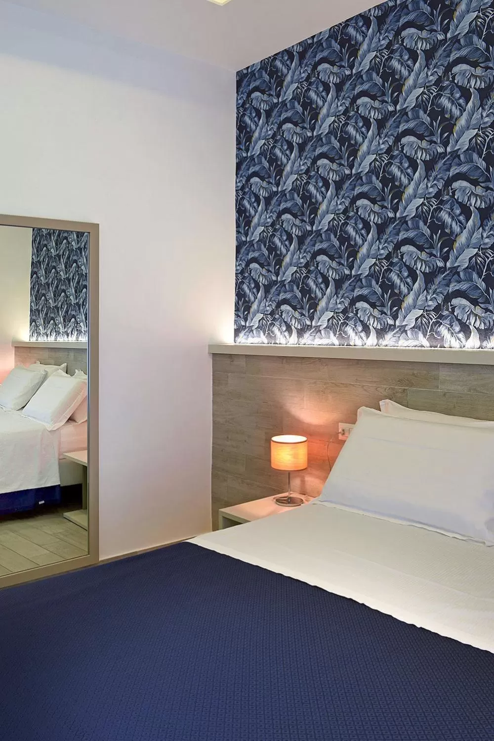 Bed in Barbarella Spa