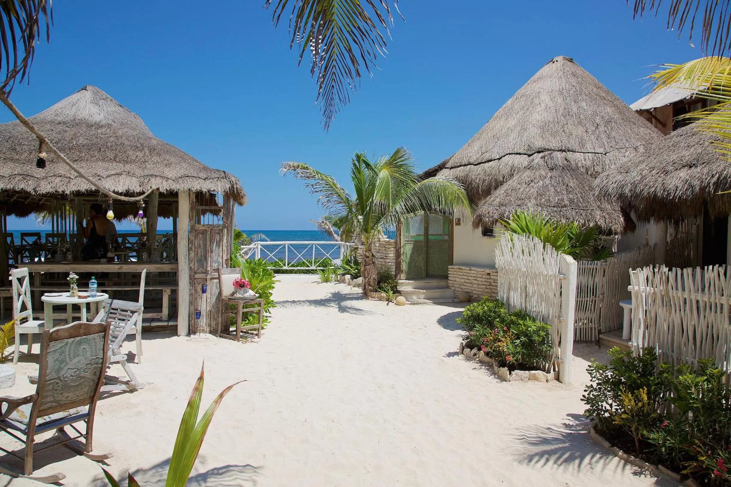 Property building in Punta Piedra Beach Posada