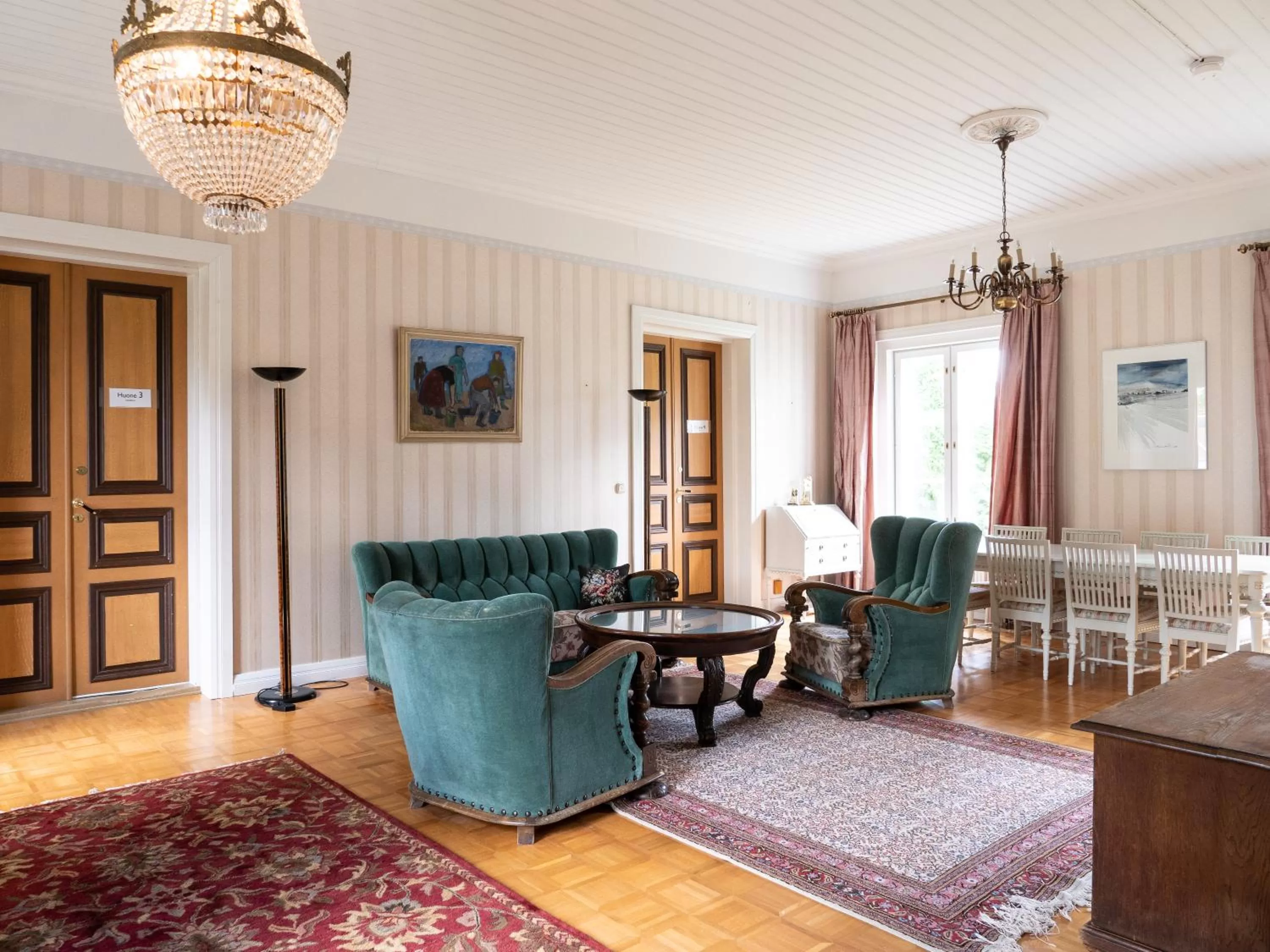 Seating area in Haapala Brewery restaurant and accommodation