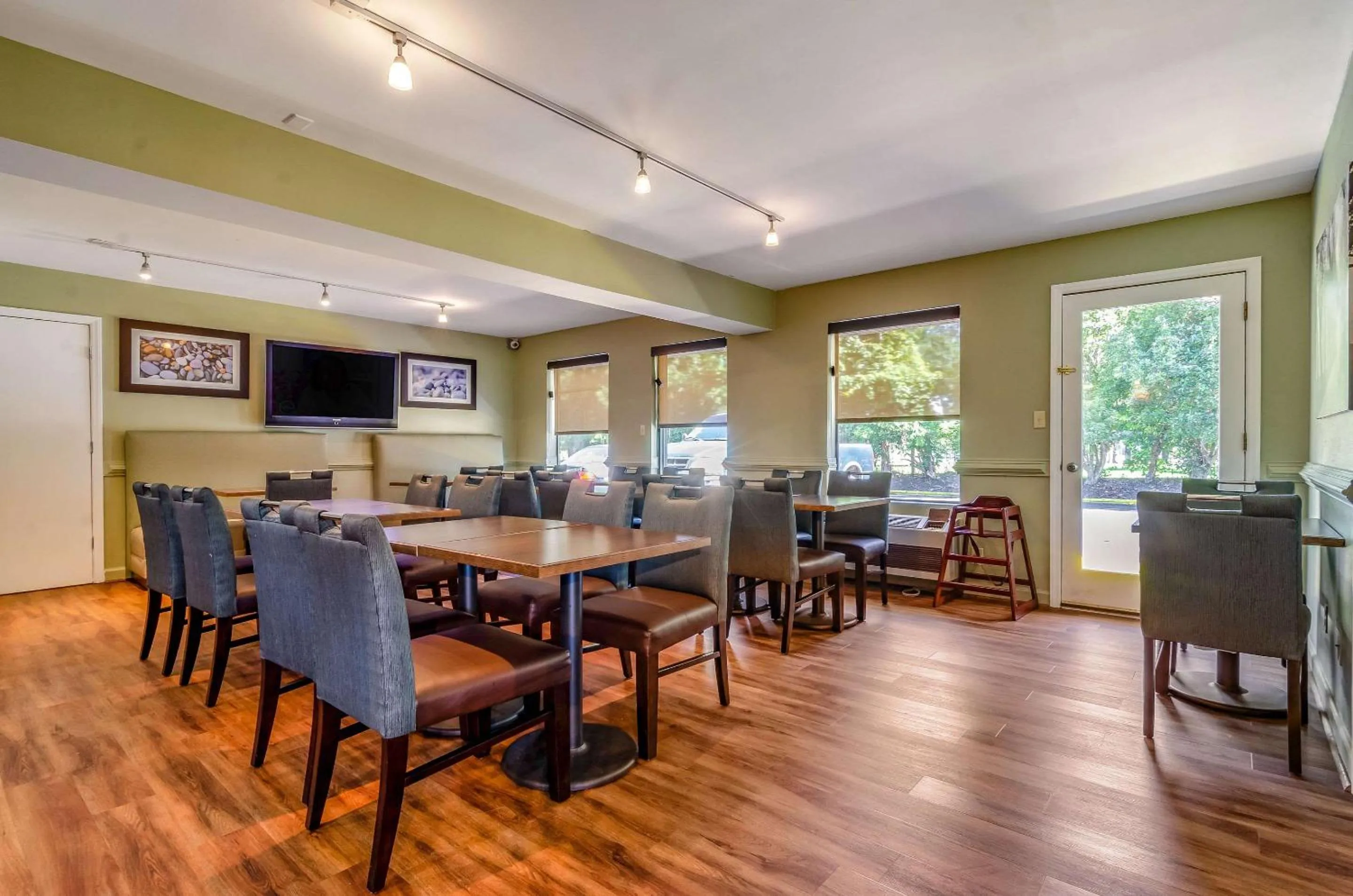 Restaurant/places to eat in Quality Inn & Suites Creedmoor - Butner