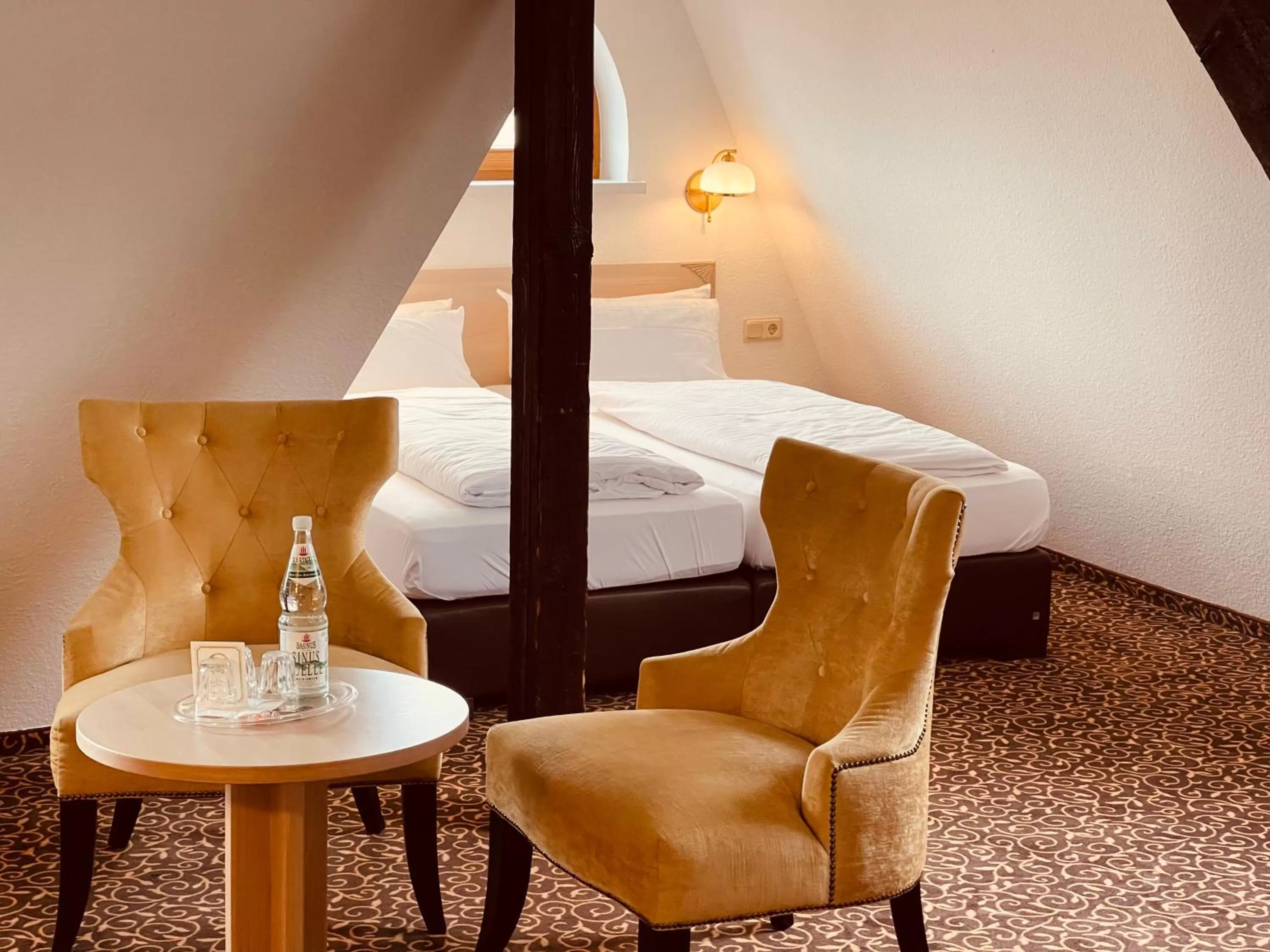 Photo of the whole room, Bed in Villa Antonia