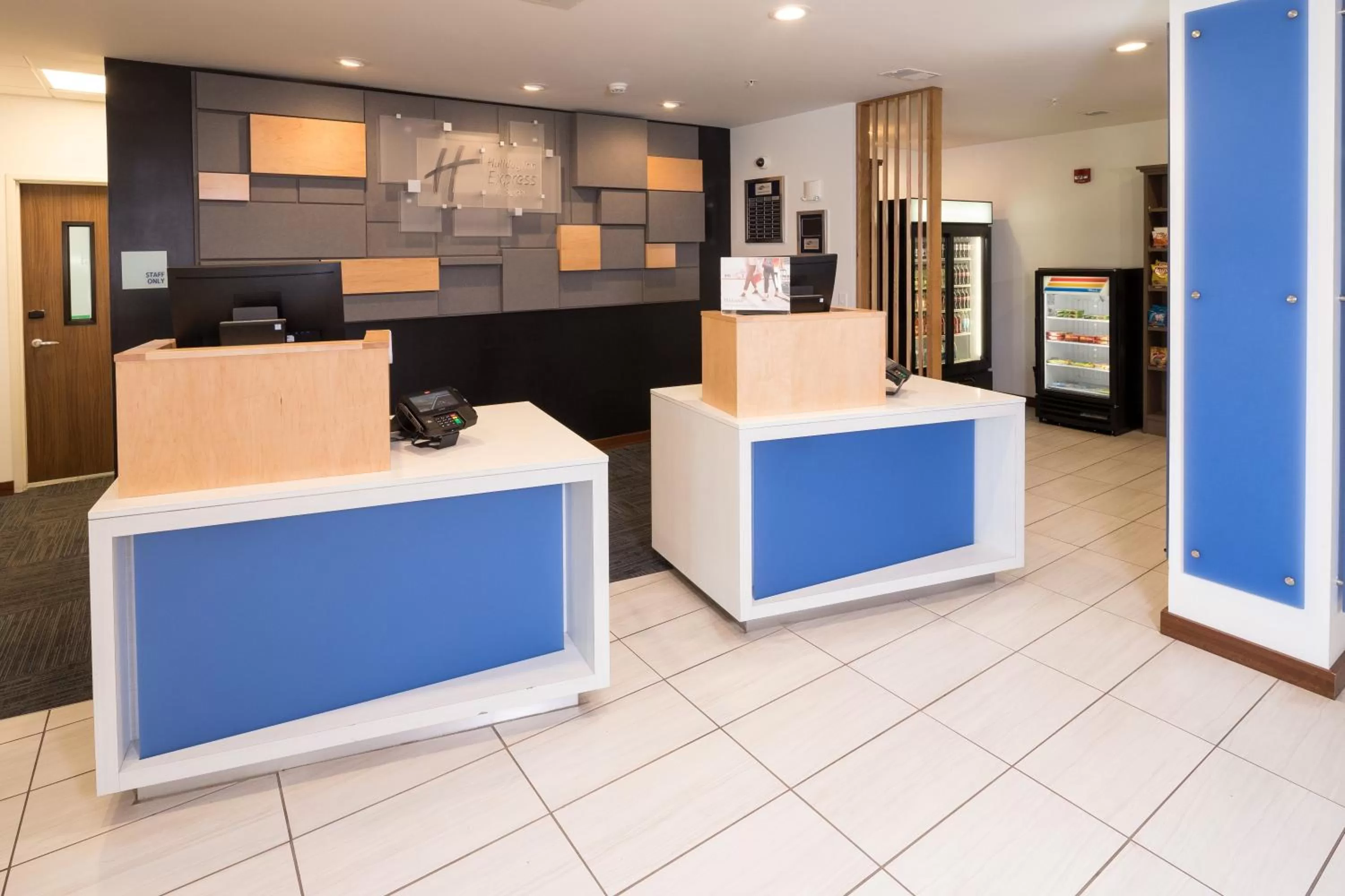 Property building in Holiday Inn Express & Suites - Portage by IHG