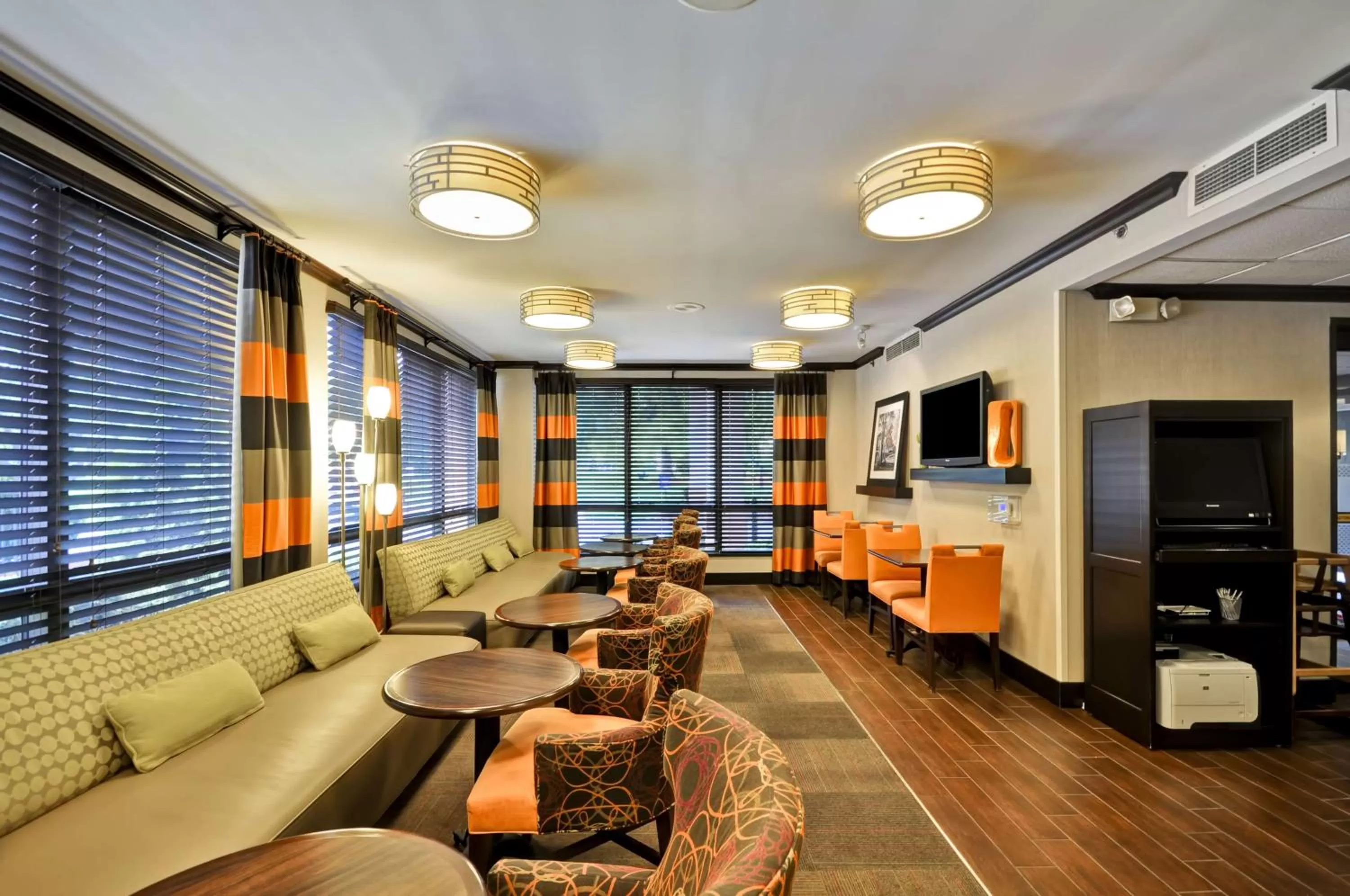 Lobby or reception in Hampton Inn Overland Park