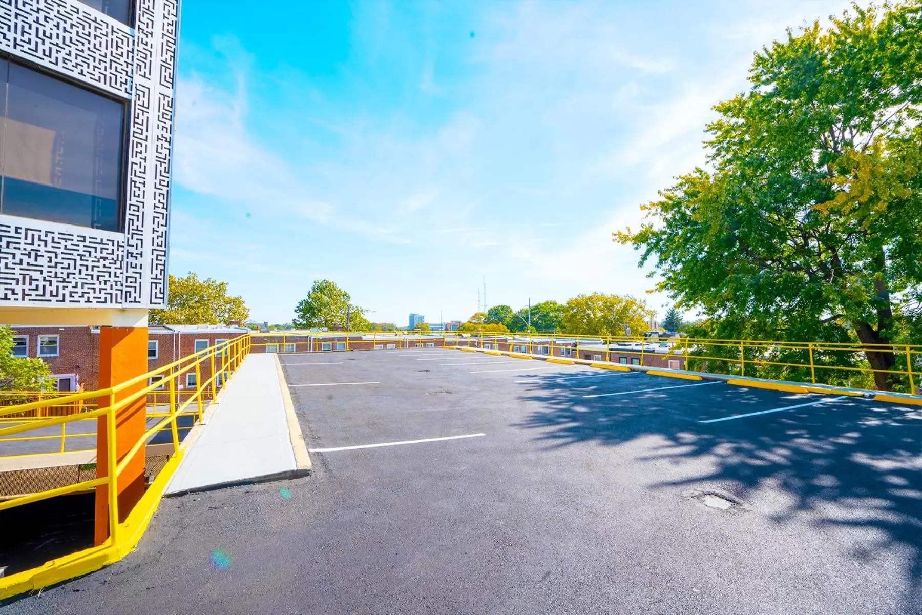 Parking in Philly Inn & Suites