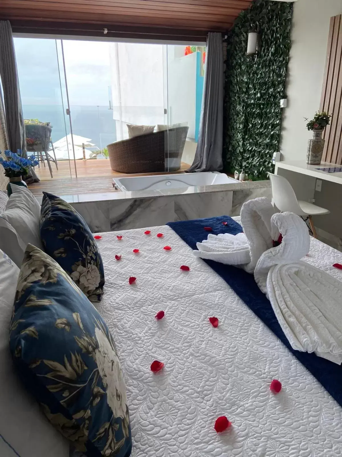 Double Room with Spa Bath in Pousada e Restaurante Vista Turquesa Double Room with Spa Bath in Pousada e Restaurante Vista Turquesa