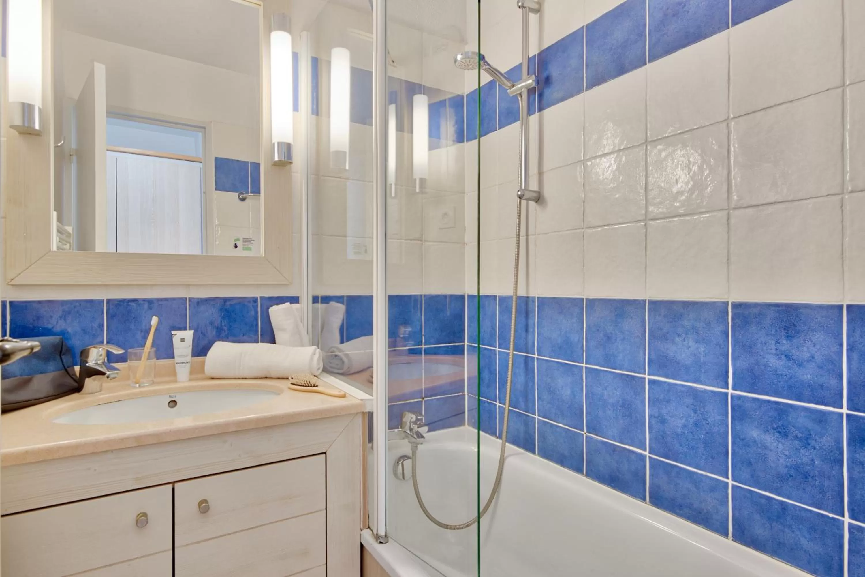 Shower in Résidence Pierre & Vacances La Pinède