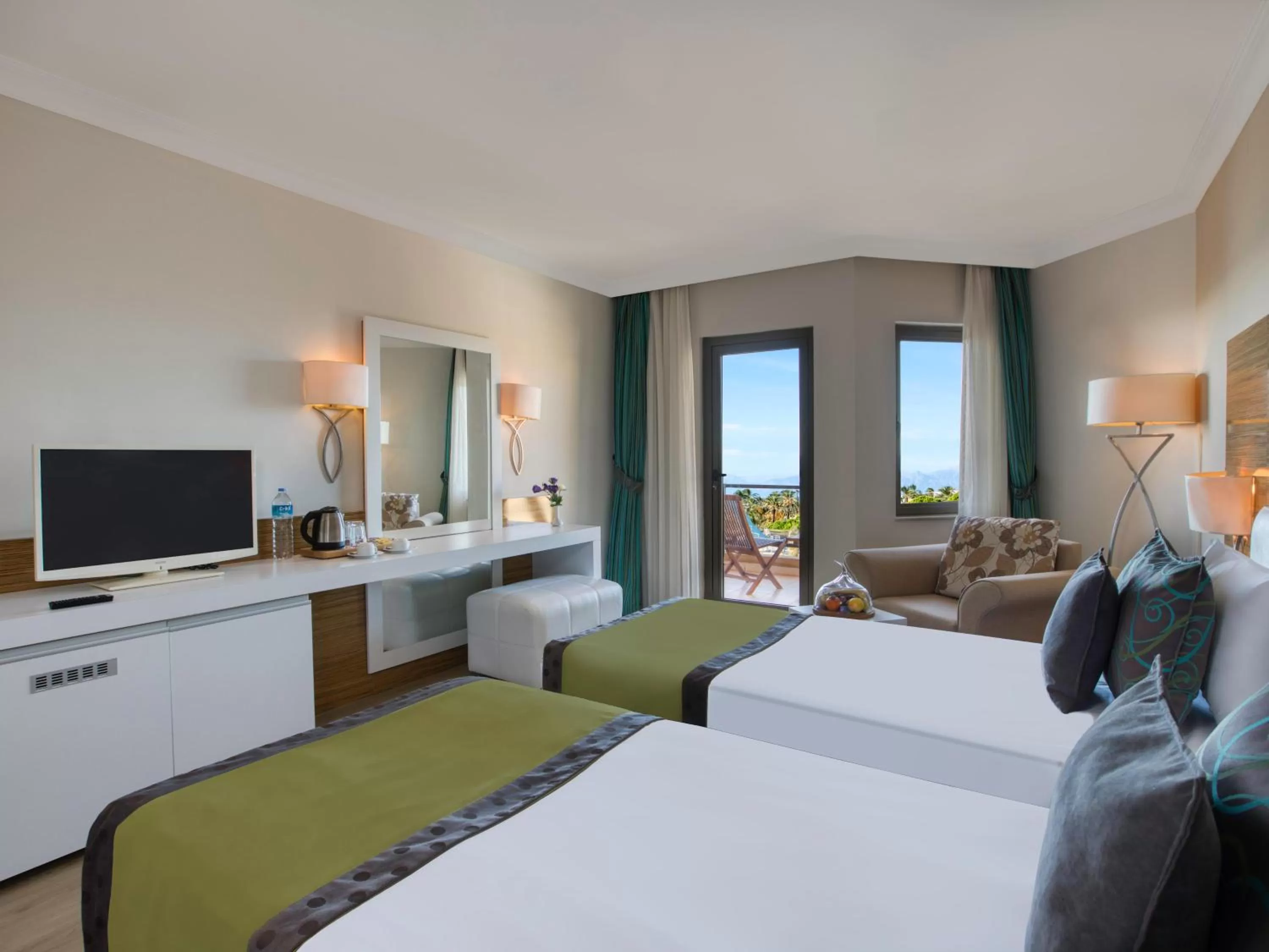 Photo of the whole room, Bed in Asteria Family Resort Belek