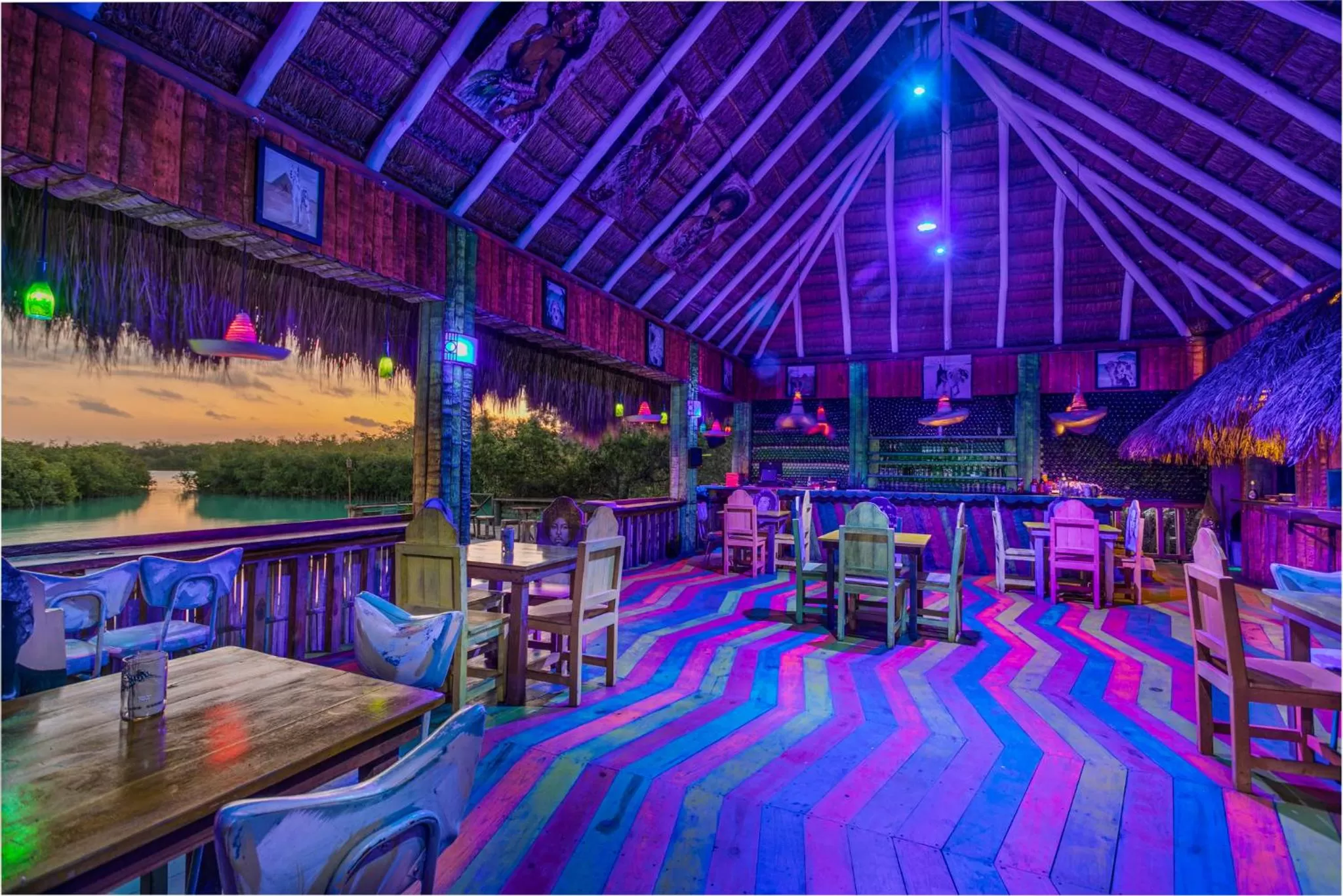 Property building in Embajada Universal By La Eufemia Group