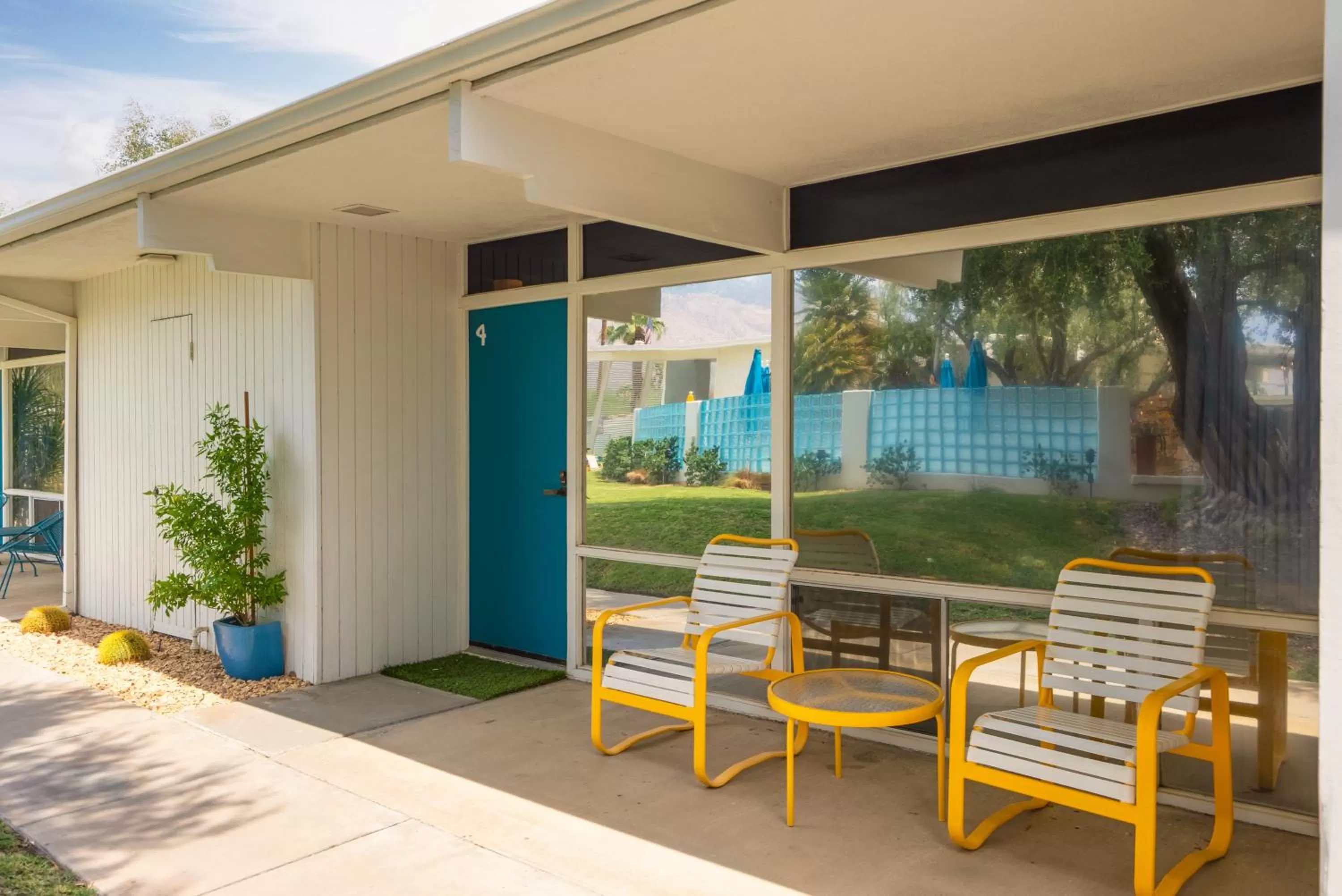 The Monkey Tree Hotel by AvantStay