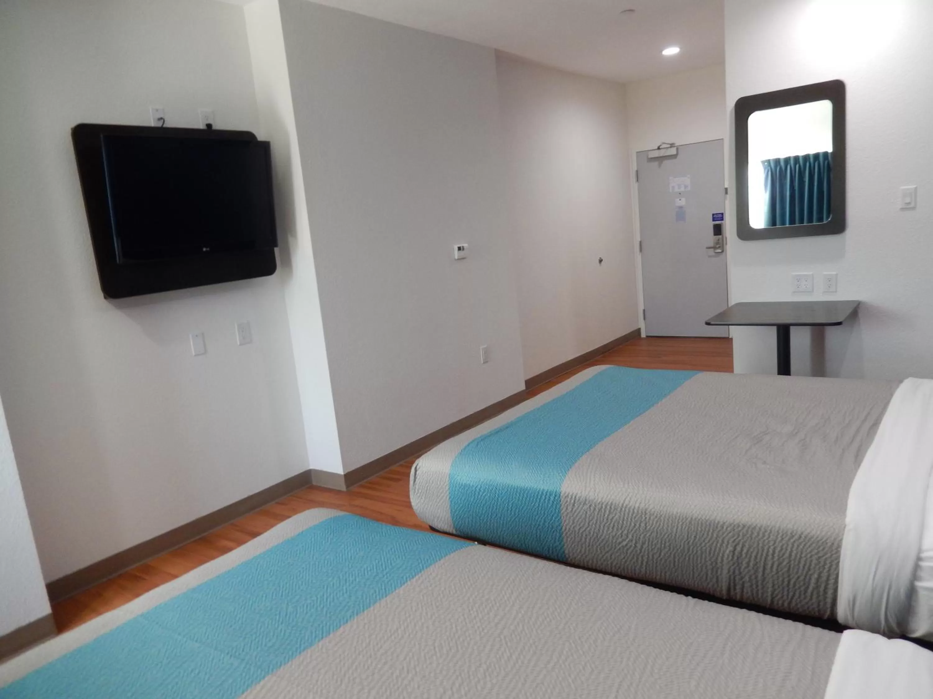 TV/Entertainment Center in Motel 6-Houston, TX - Downtown North