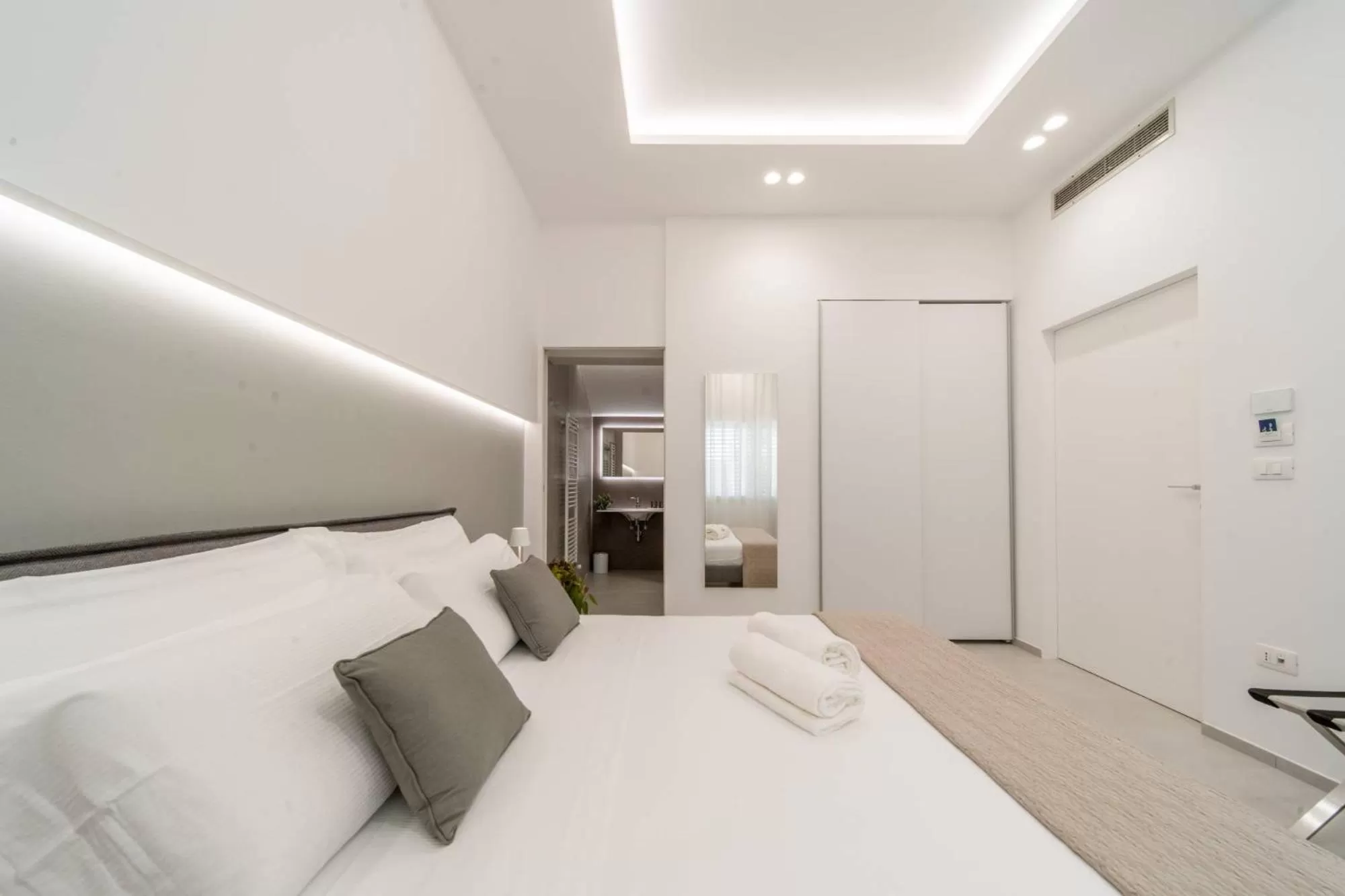 Bed in Daline Holiday Rooms