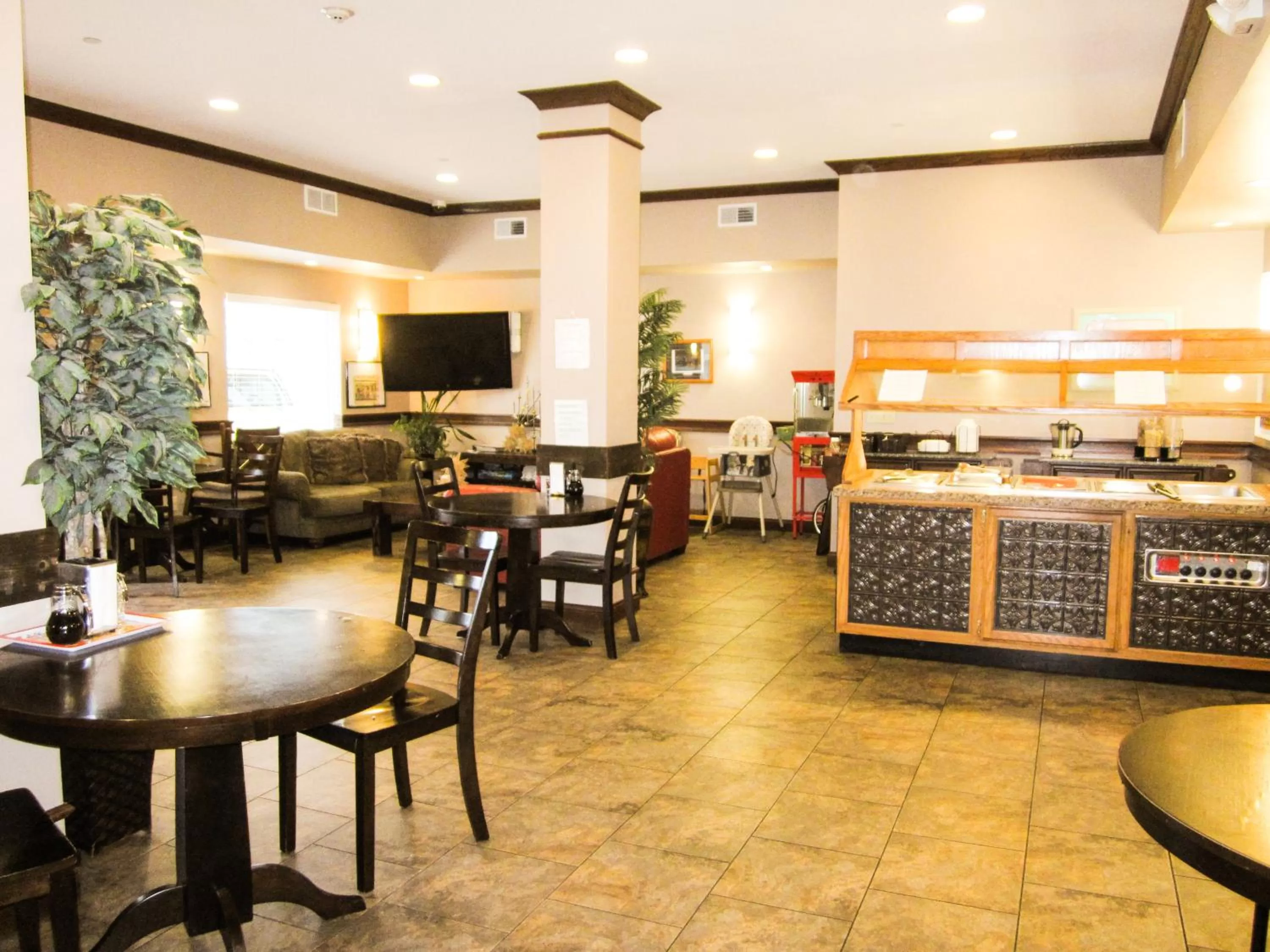 Food and drinks in Bell's Extended Stay and Suites